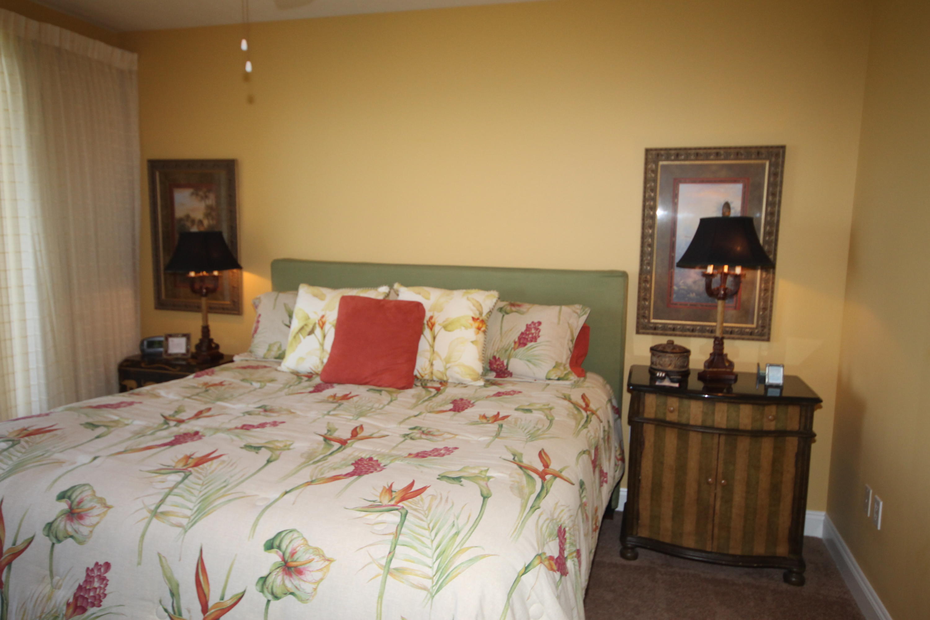 TREASURE ISLAND - Residential