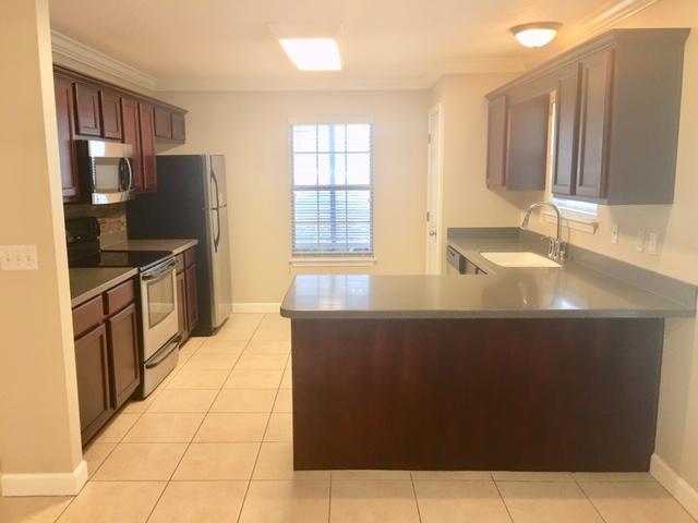 WYNNEHAVEN BCH EST LOT 14 BLK 14 - Residential Lease