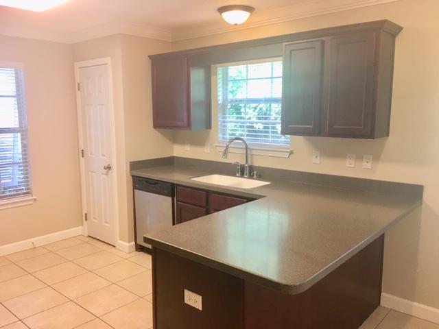 WYNNEHAVEN BCH EST LOT 14 BLK 14 - Residential Lease