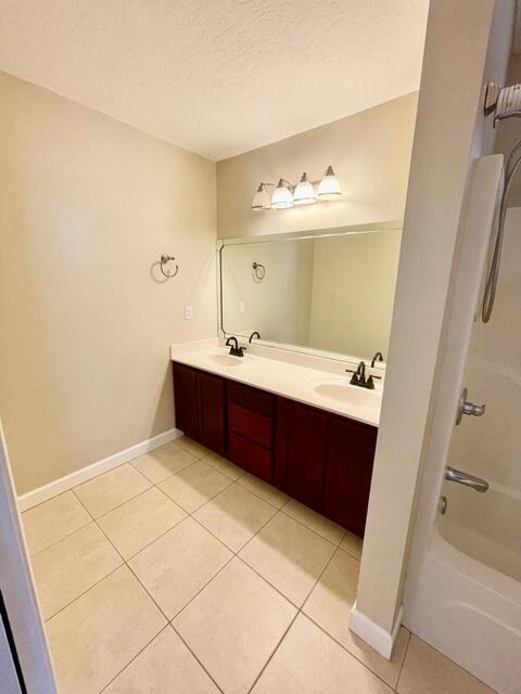 WYNNEHAVEN BCH EST LOT 14 BLK 14 - Residential Lease