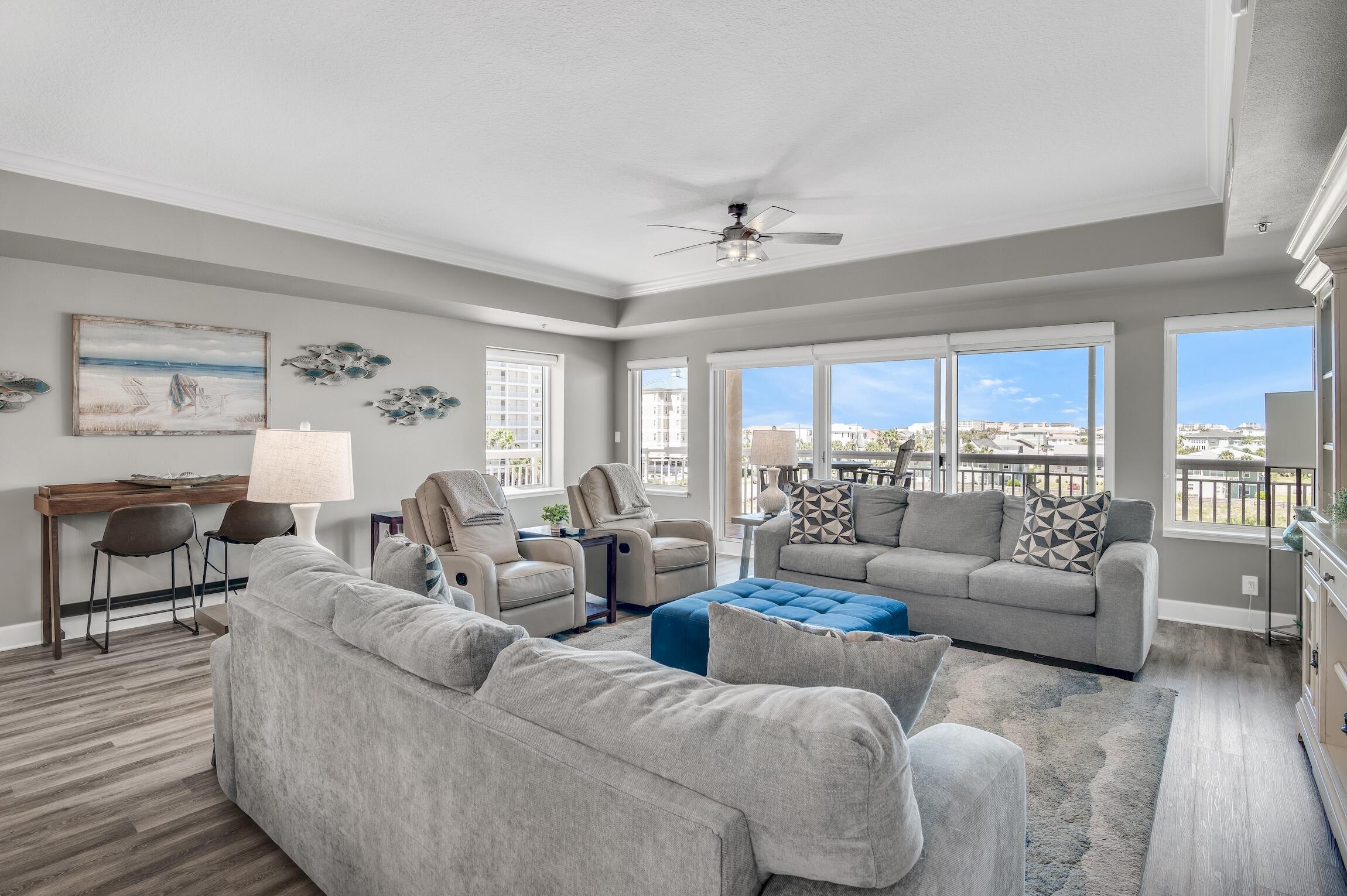 HARBOR LANDING - Residential