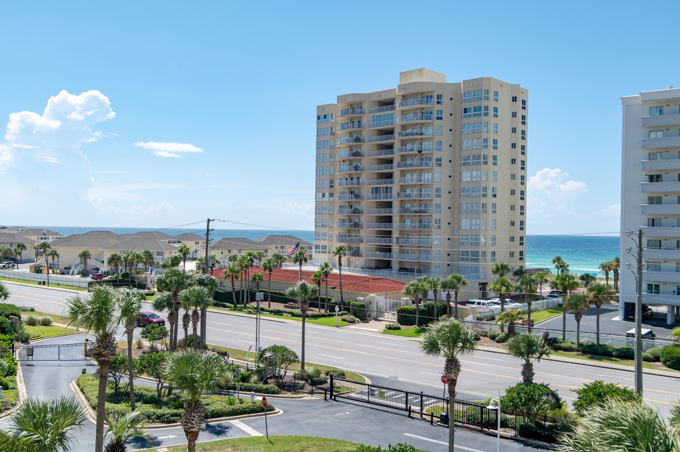 HARBOR LANDING - Residential