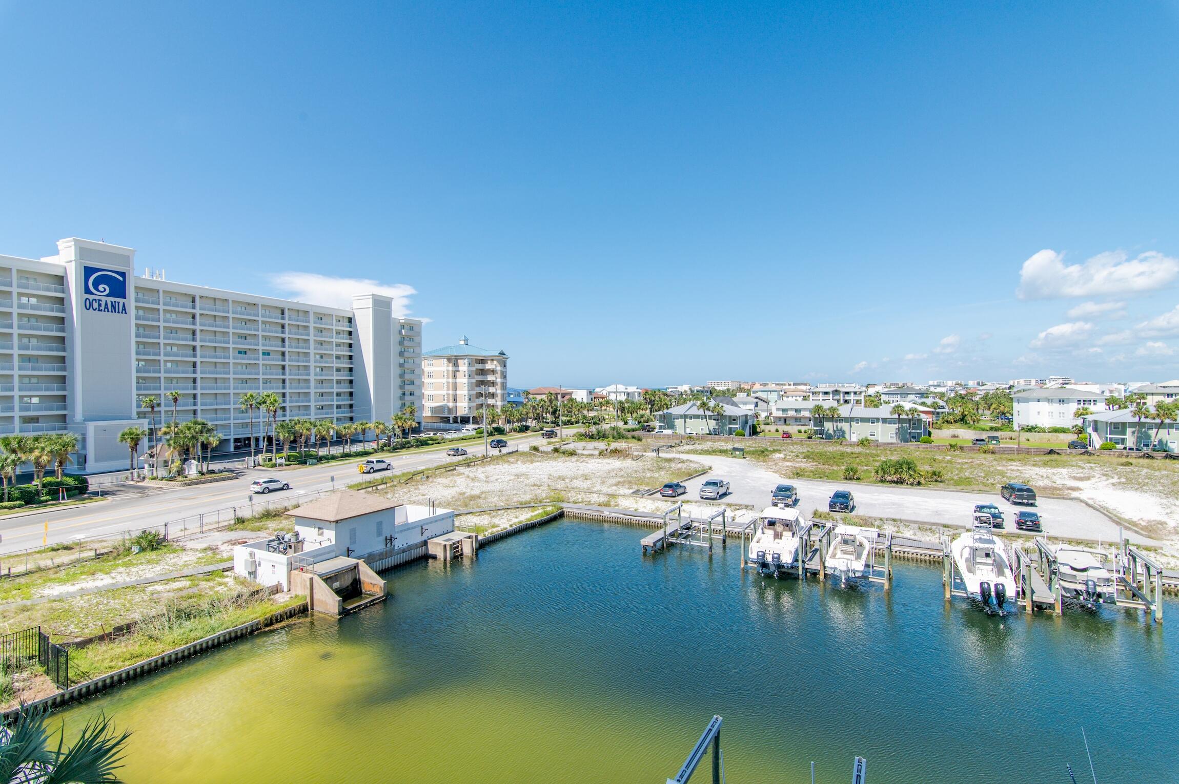 HARBOR LANDING - Residential