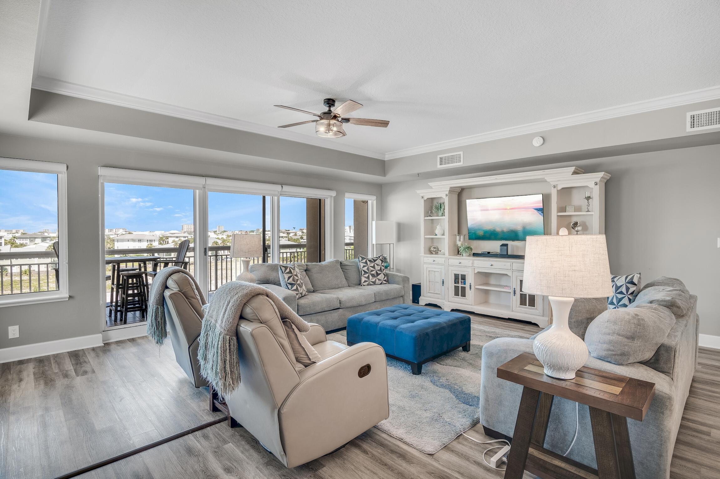 HARBOR LANDING - Residential