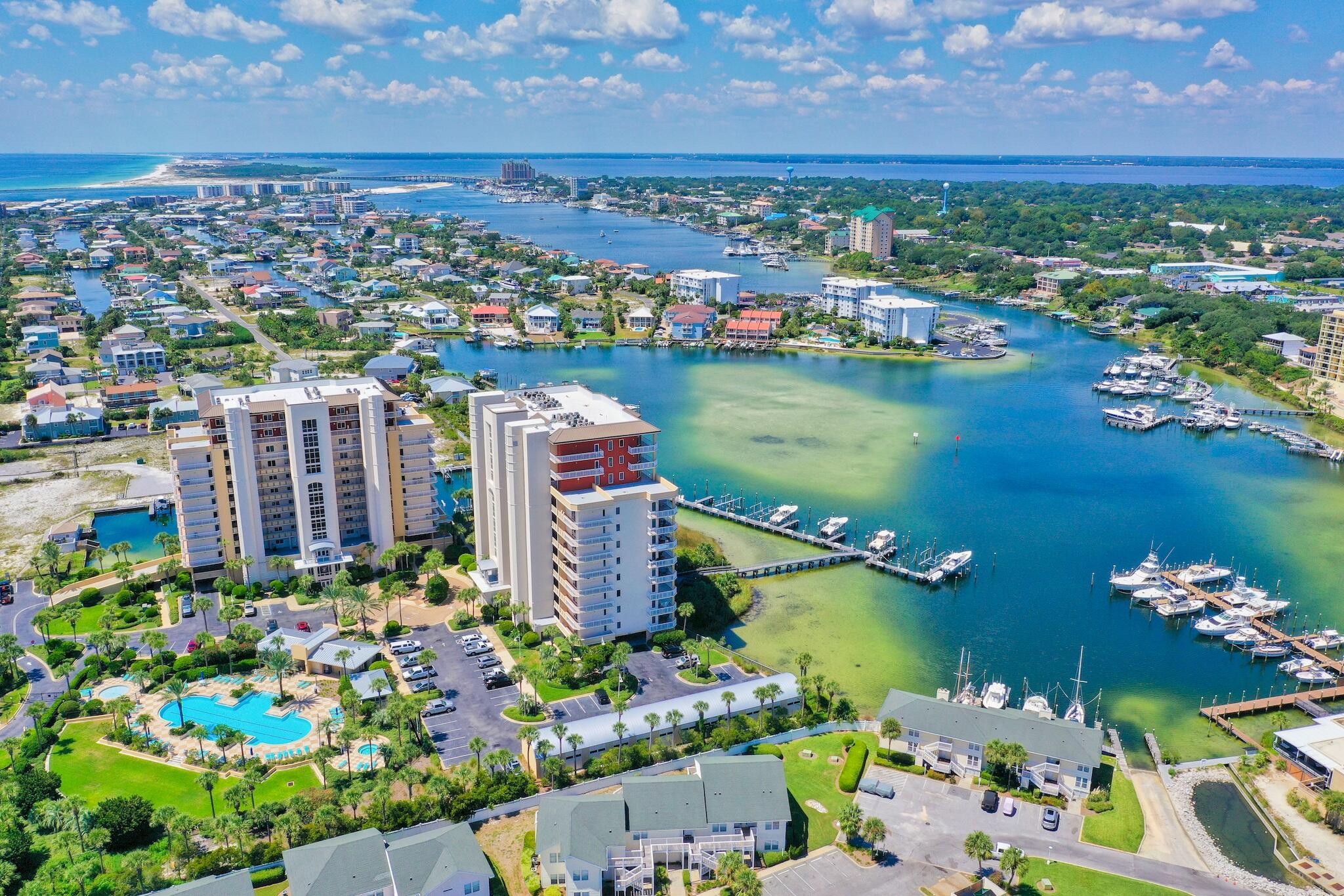 HARBOR LANDING - Residential