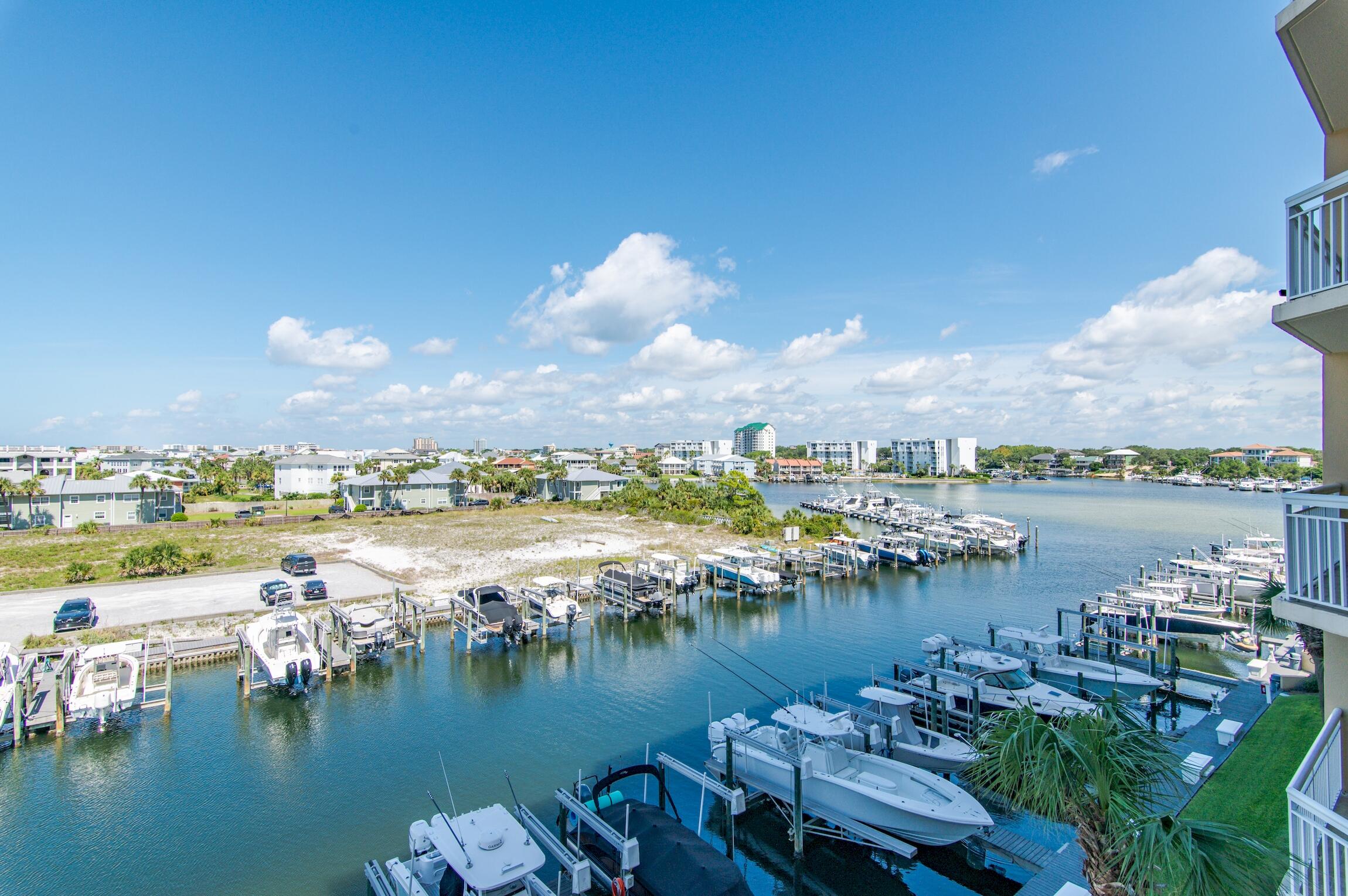 HARBOR LANDING - Residential