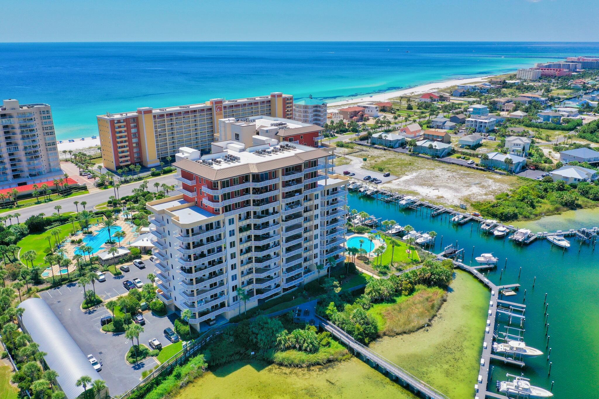 HARBOR LANDING - Residential