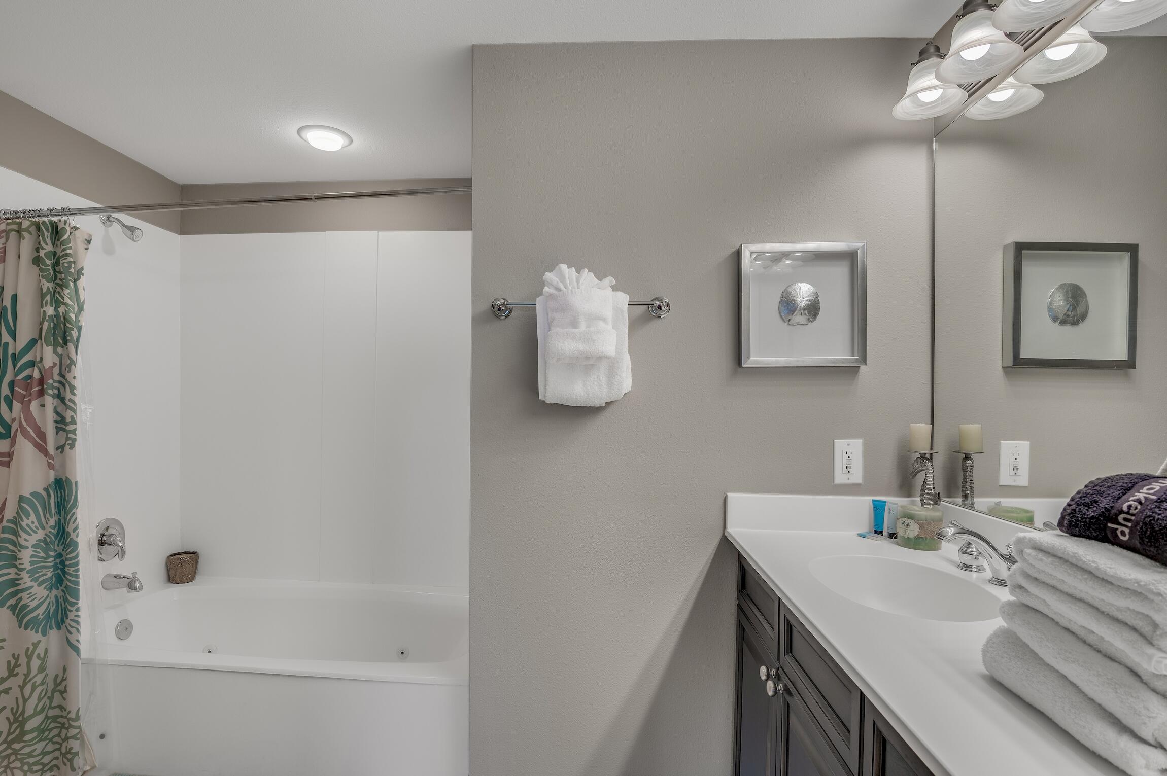 HARBOR LANDING - Residential