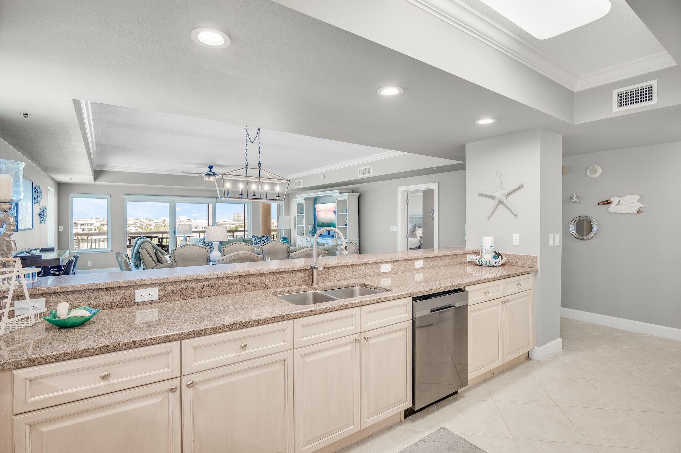 HARBOR LANDING - Residential