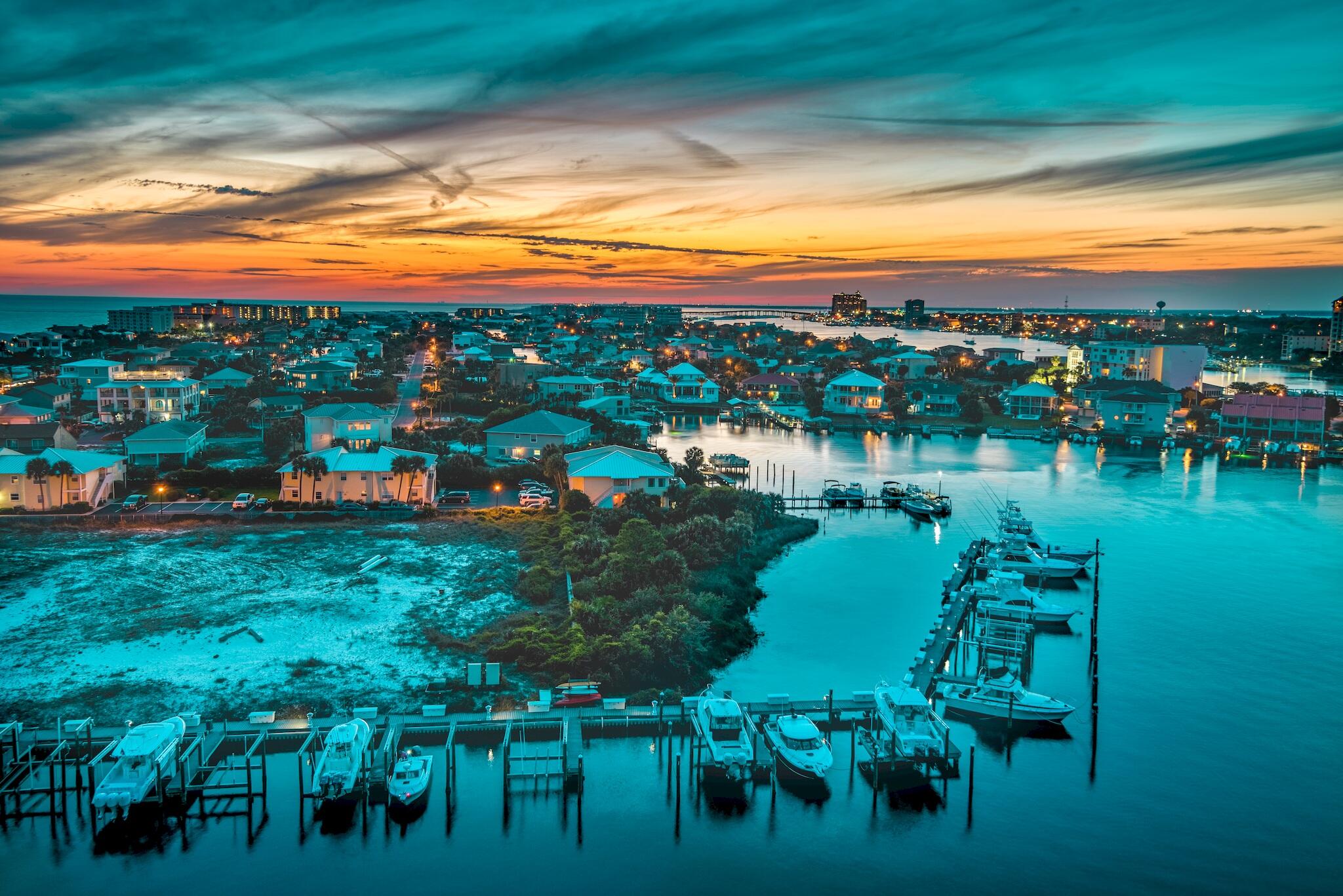 HARBOR LANDING - Residential