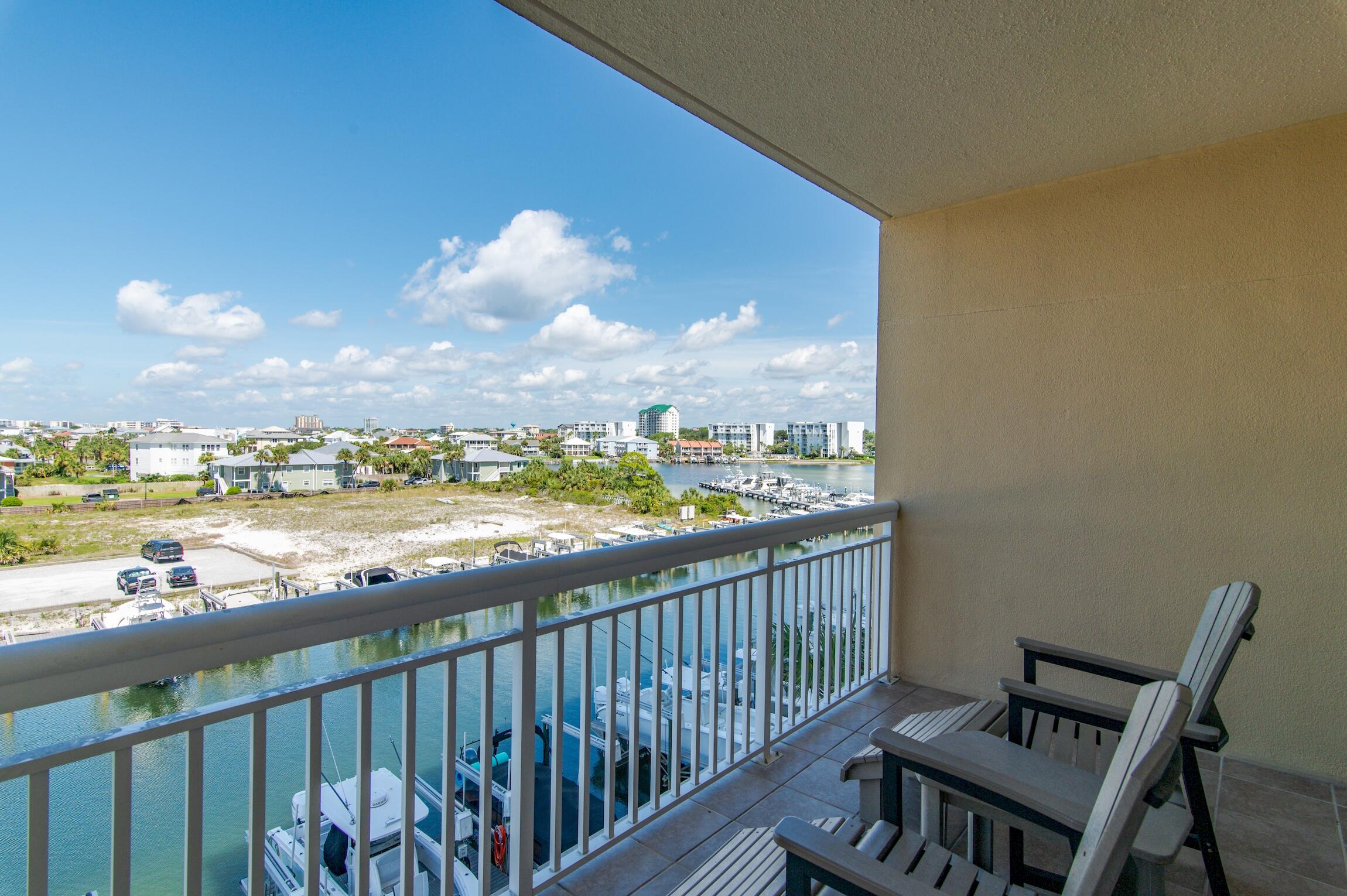 HARBOR LANDING - Residential