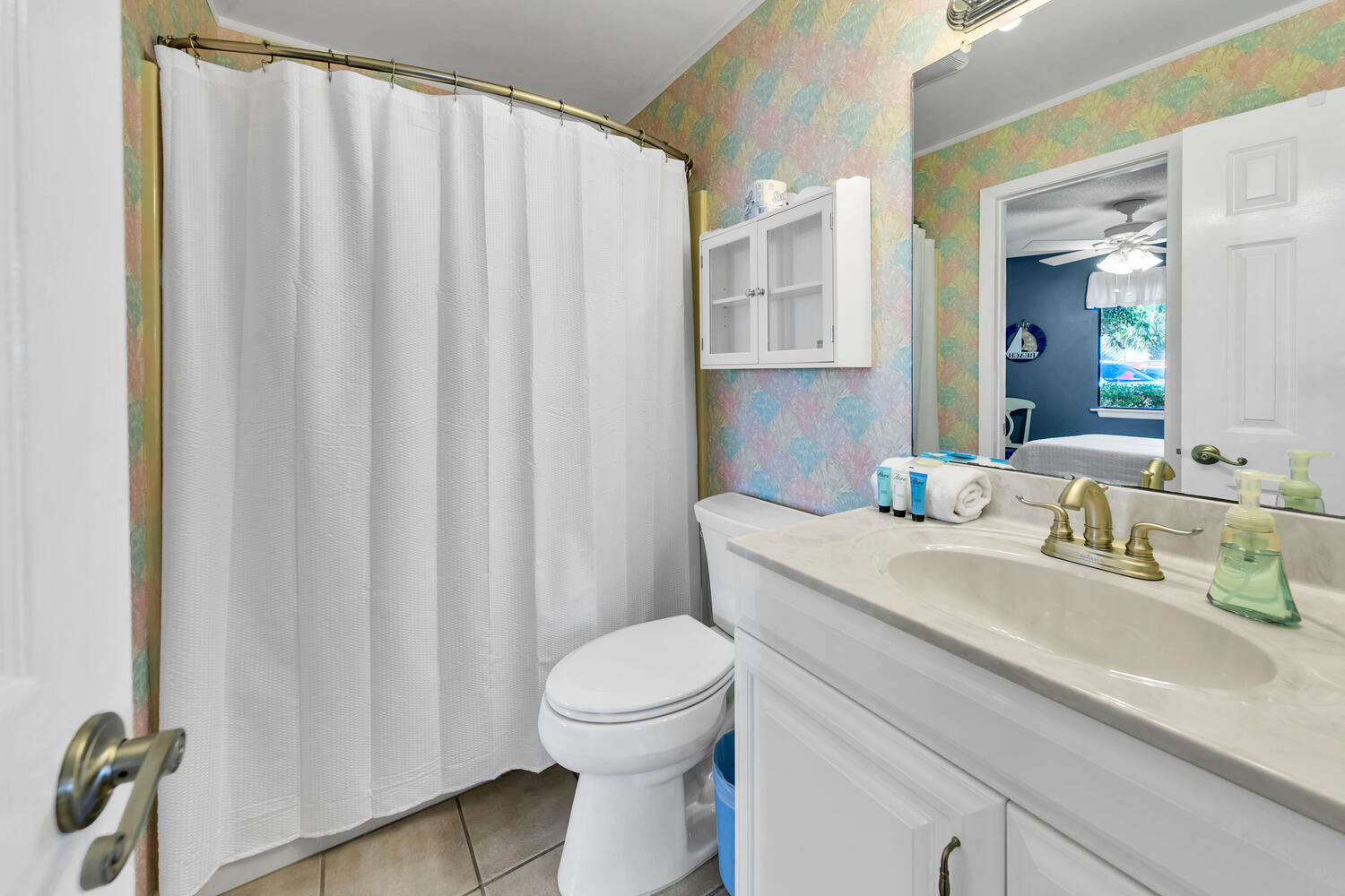 CRYSTAL VILLAGE CONDO PH 1 - Residential