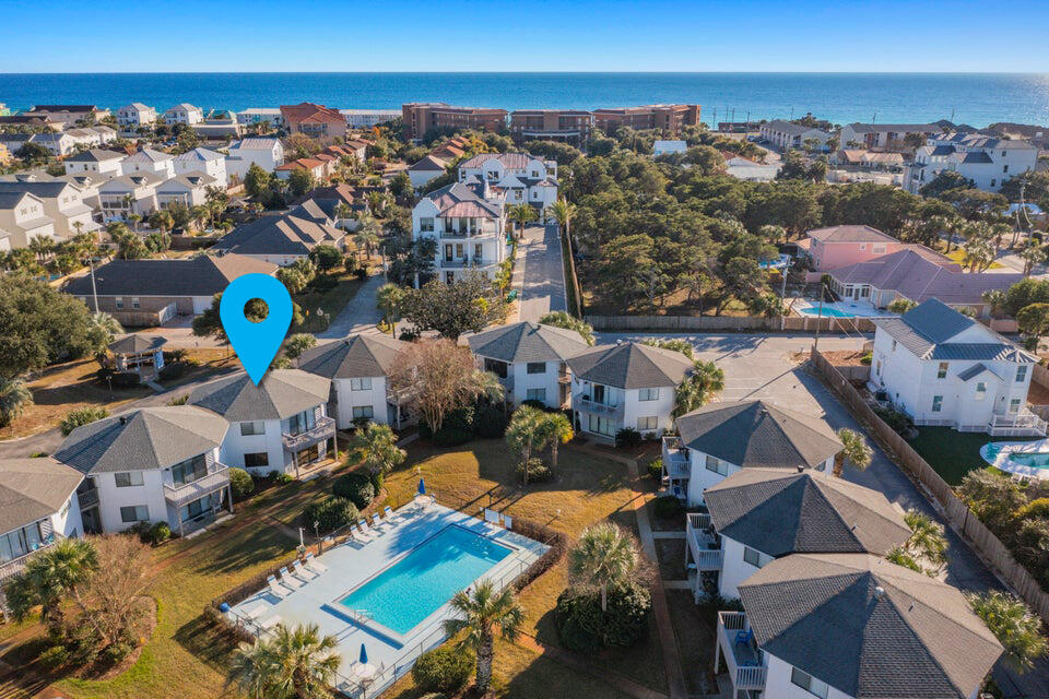 CRYSTAL VILLAGE CONDO PH 1 - Residential