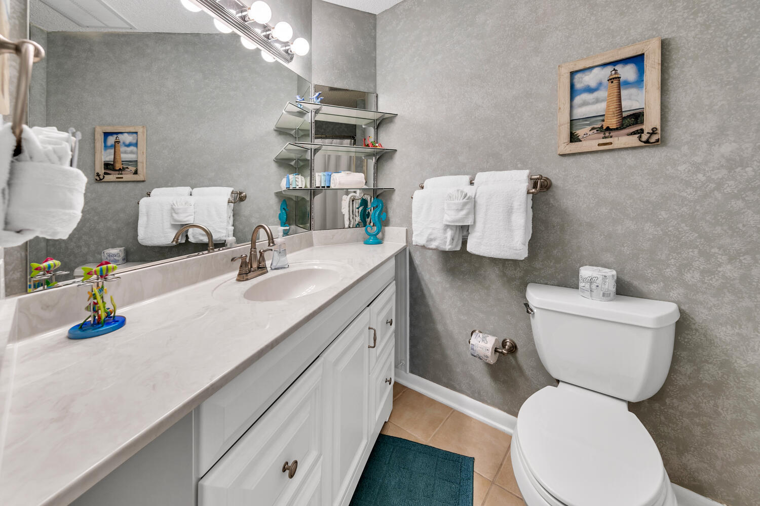 CRYSTAL VILLAGE CONDO PH 1 - Residential