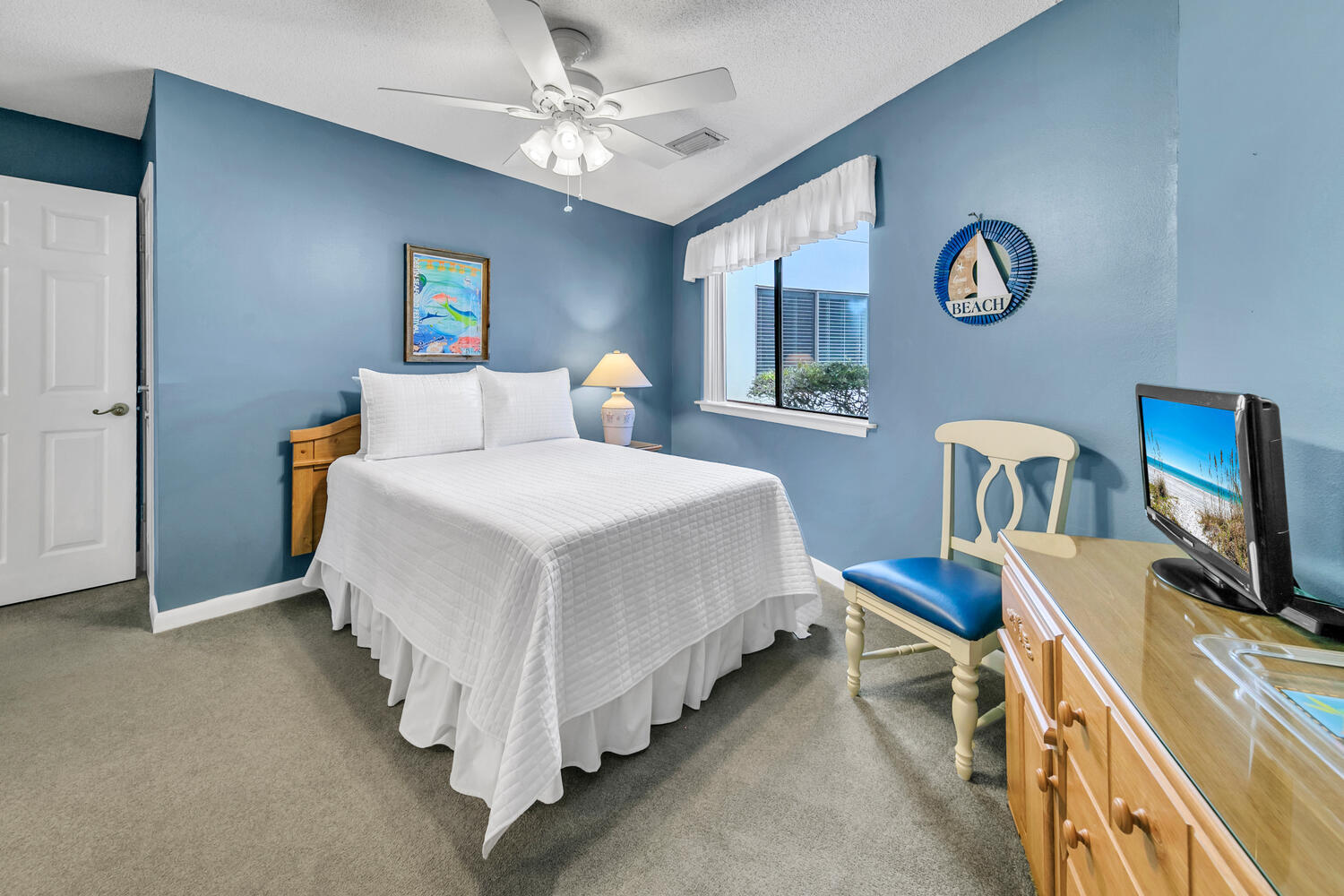 CRYSTAL VILLAGE CONDO PH 1 - Residential