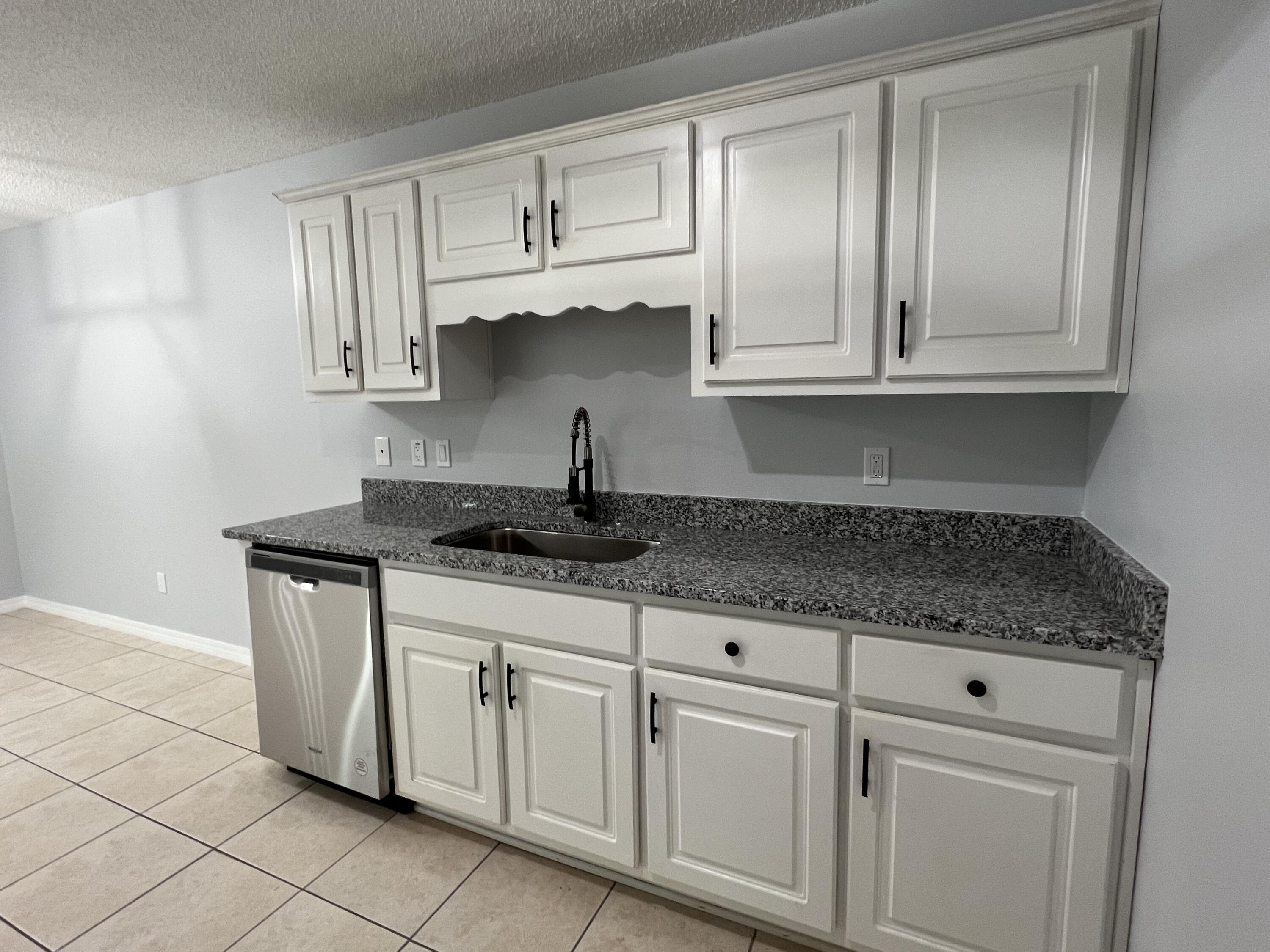 ANDALUSIA PLACE - Residential