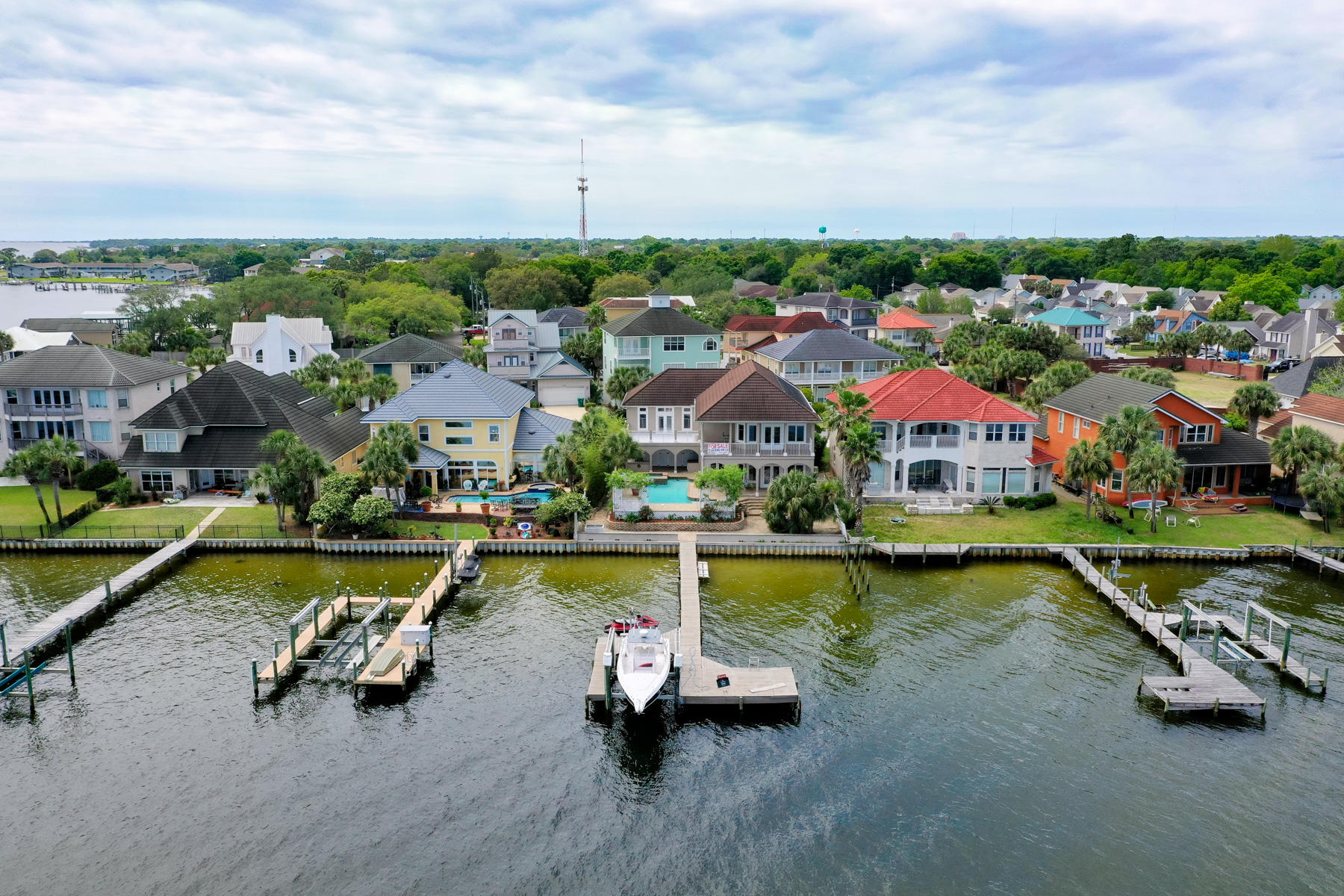 PALM HARBOR MARINA - Residential