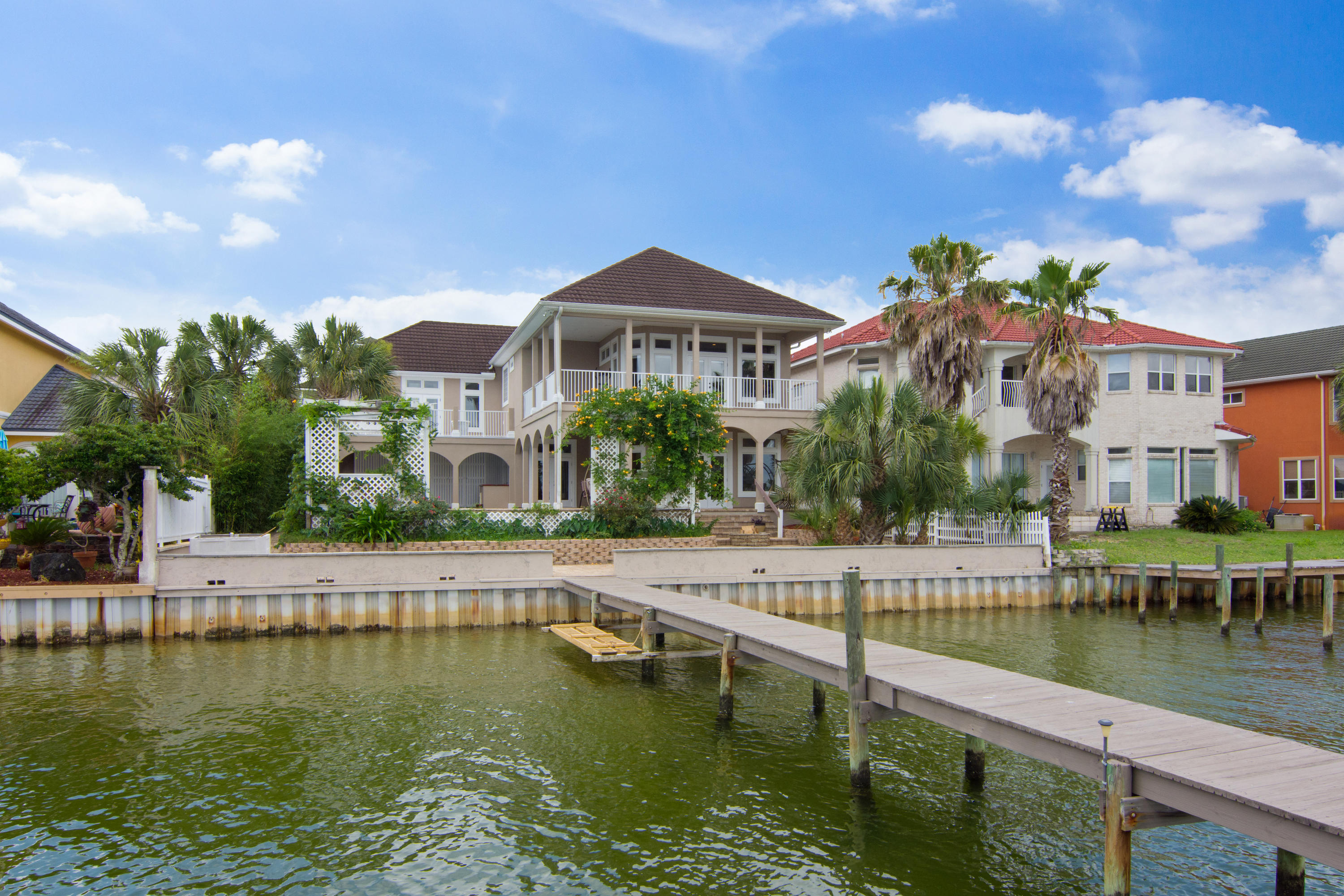 PALM HARBOR MARINA - Residential