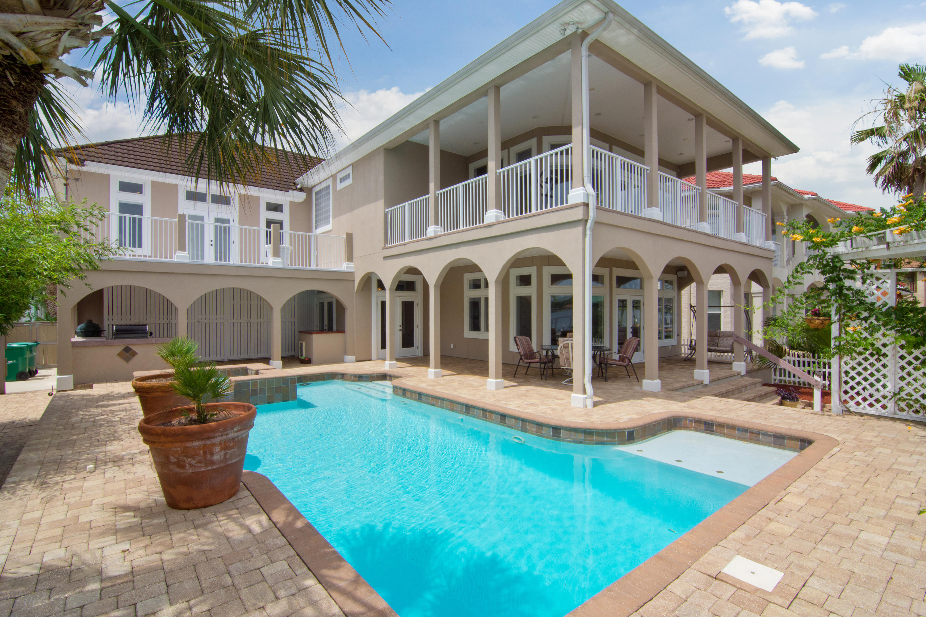 PALM HARBOR MARINA - Residential