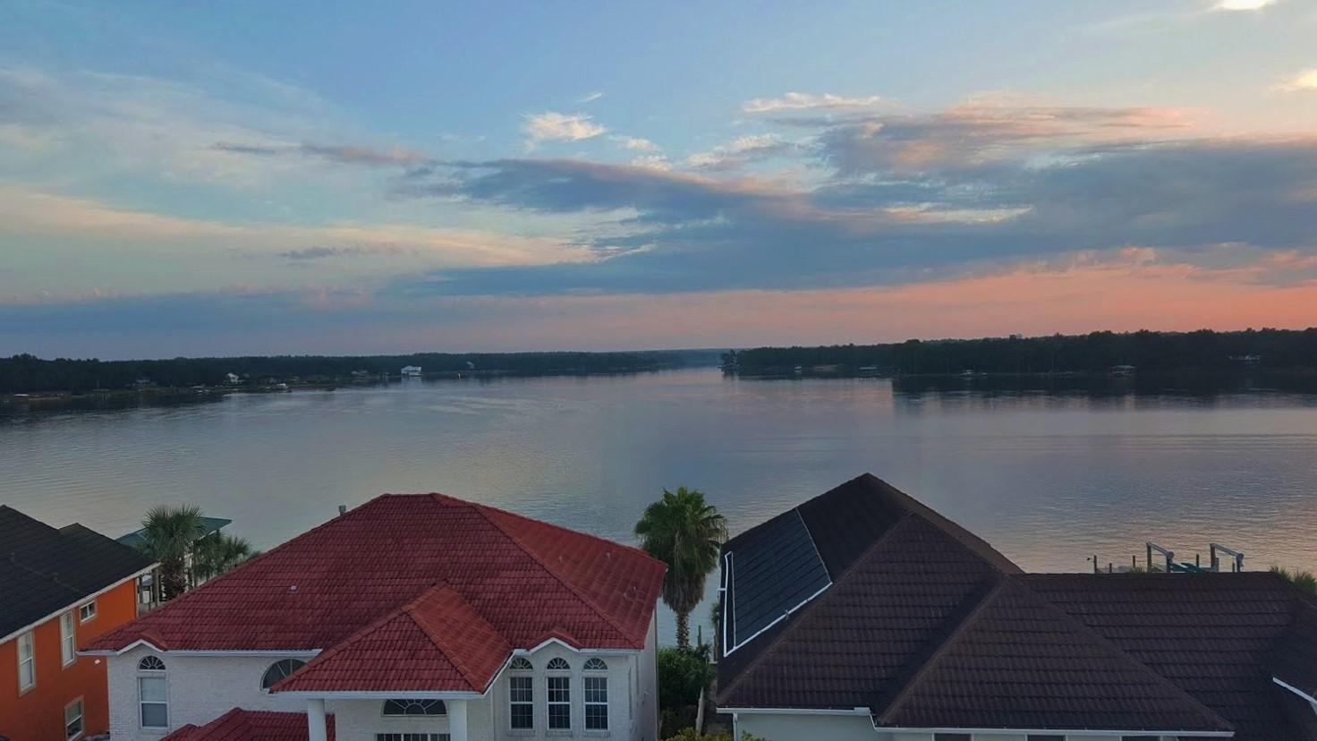 PALM HARBOR MARINA - Residential
