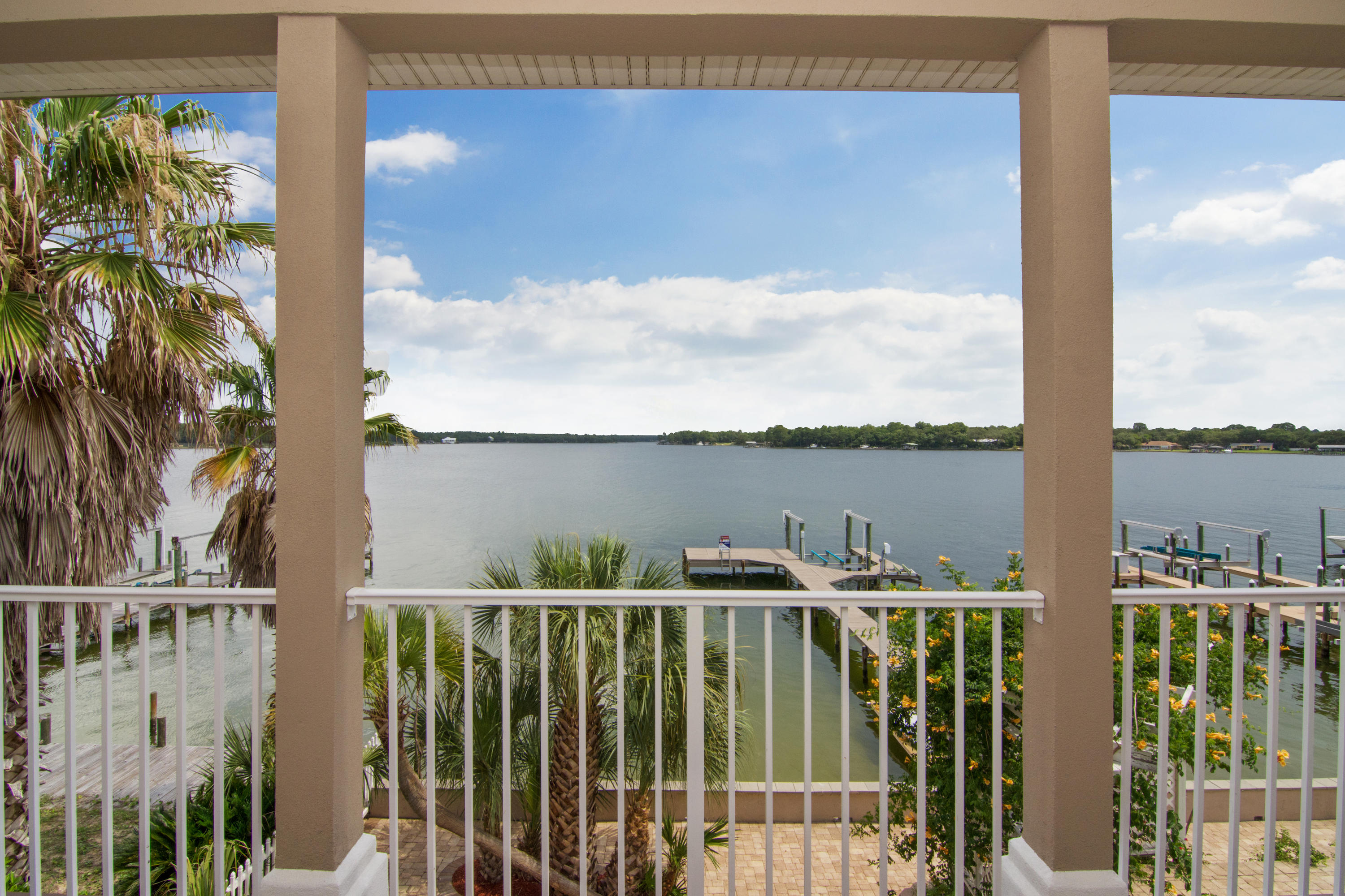 PALM HARBOR MARINA - Residential