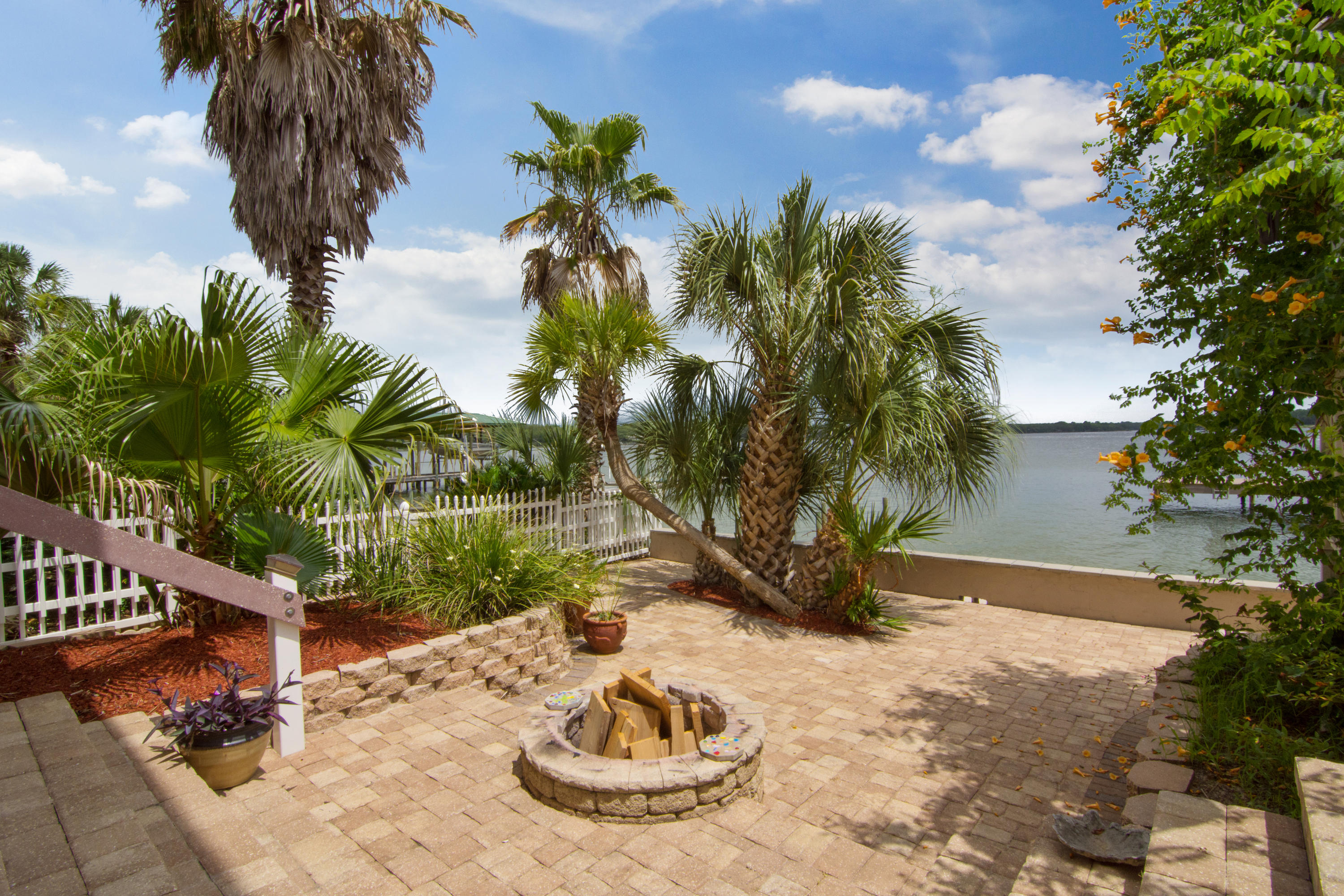 PALM HARBOR MARINA - Residential