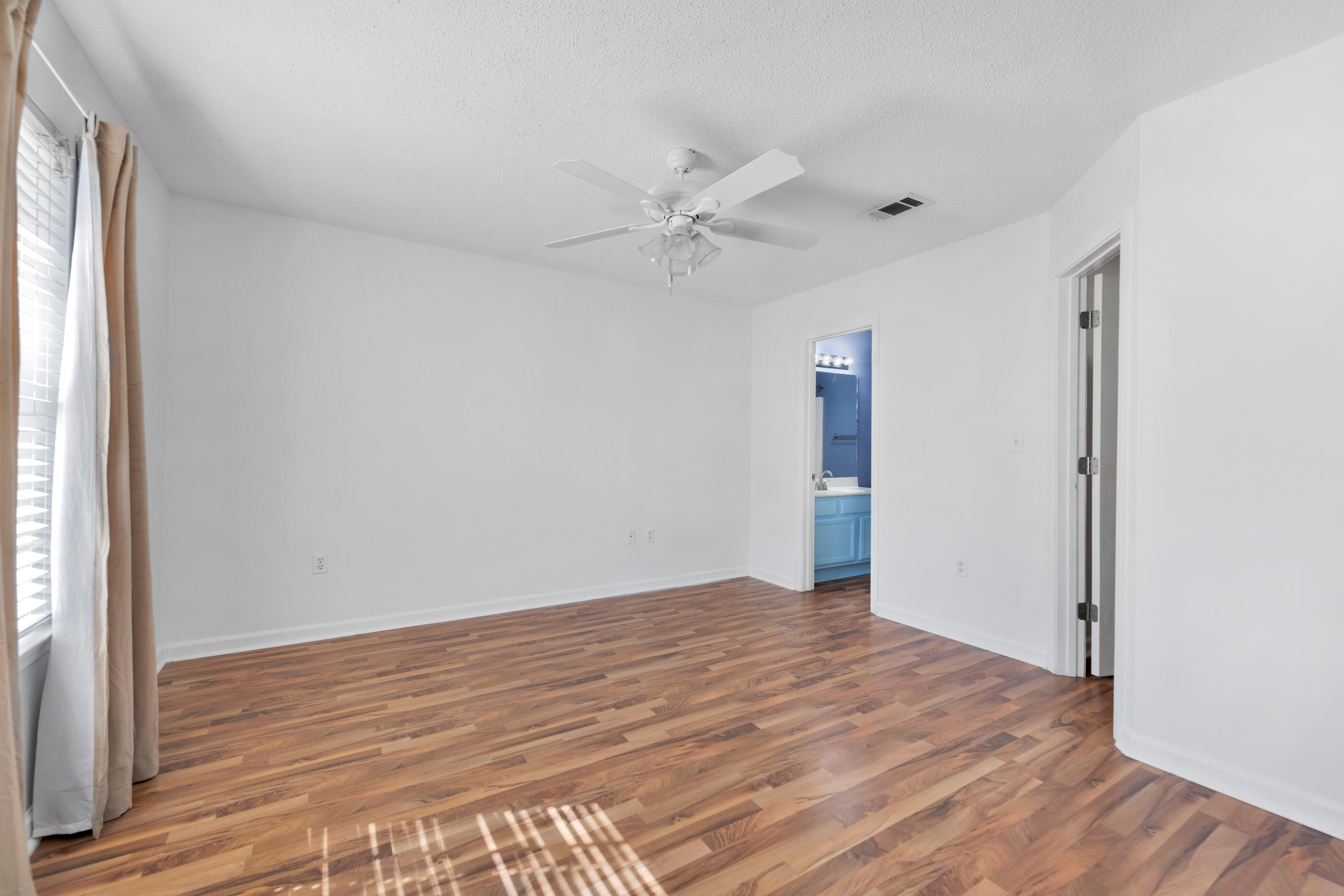 HIDDEN GLEN - Residential