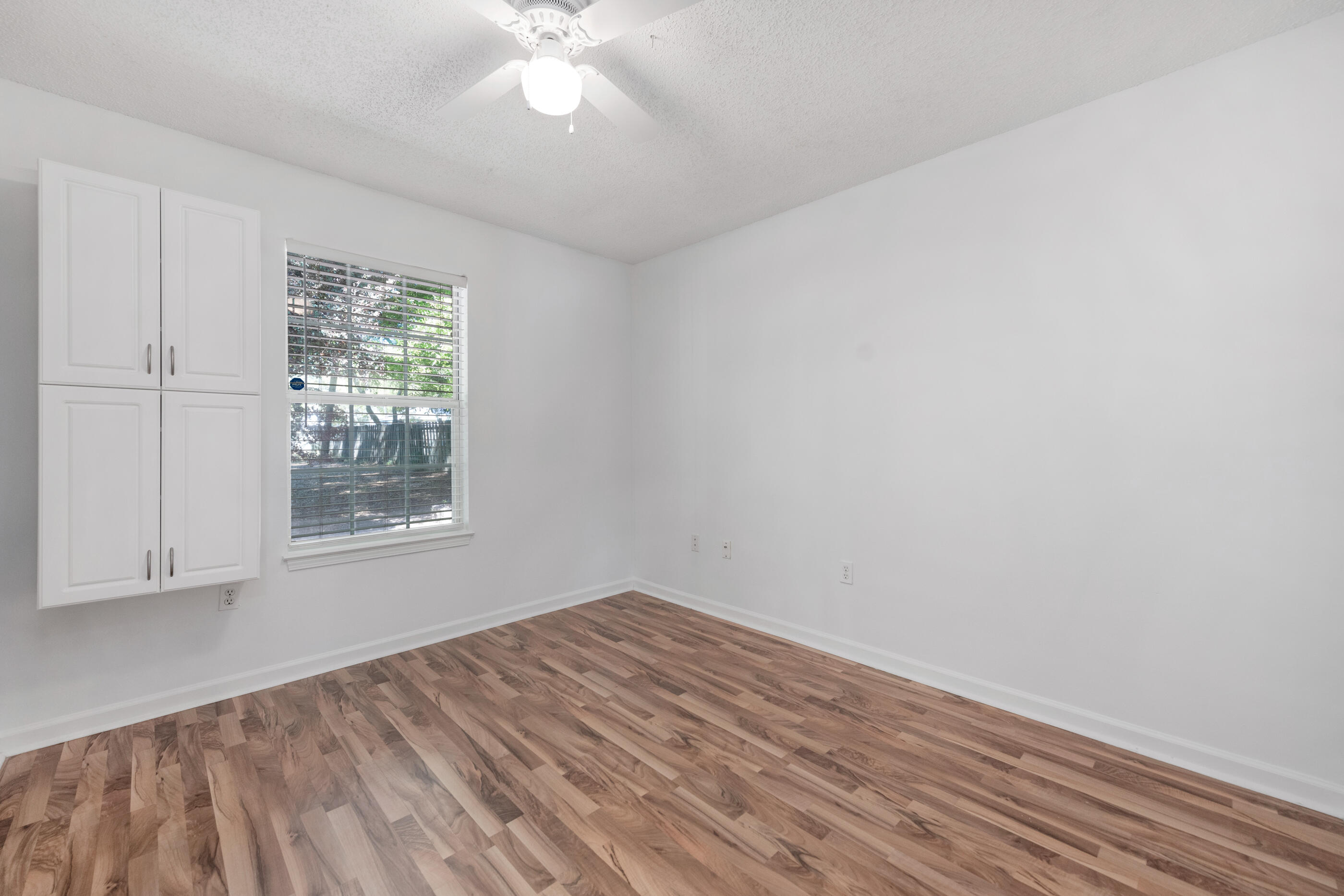 HIDDEN GLEN - Residential