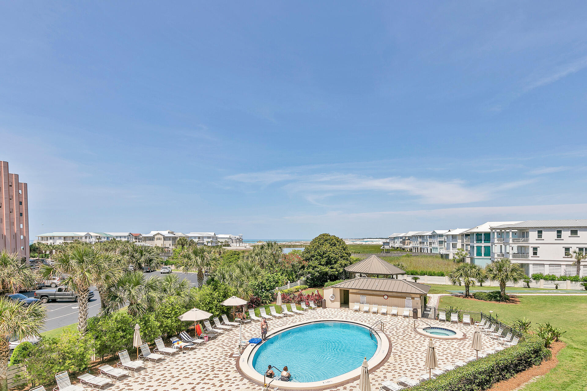 ISLANDER CONDO PH 2 - Residential