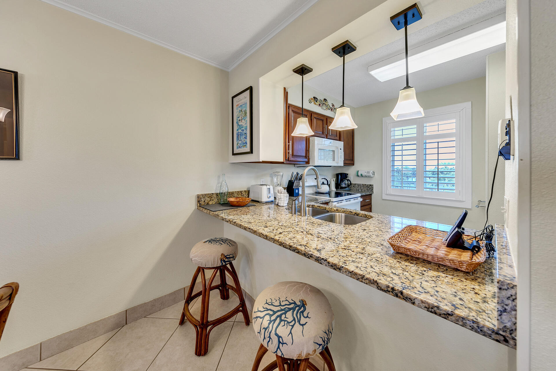 ISLANDER CONDO PH 2 - Residential