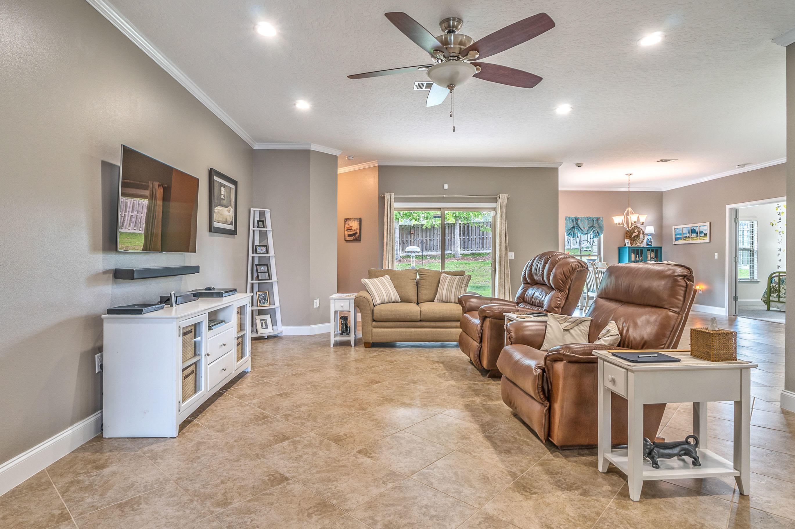 KAITLYNS PRESERVE - Residential