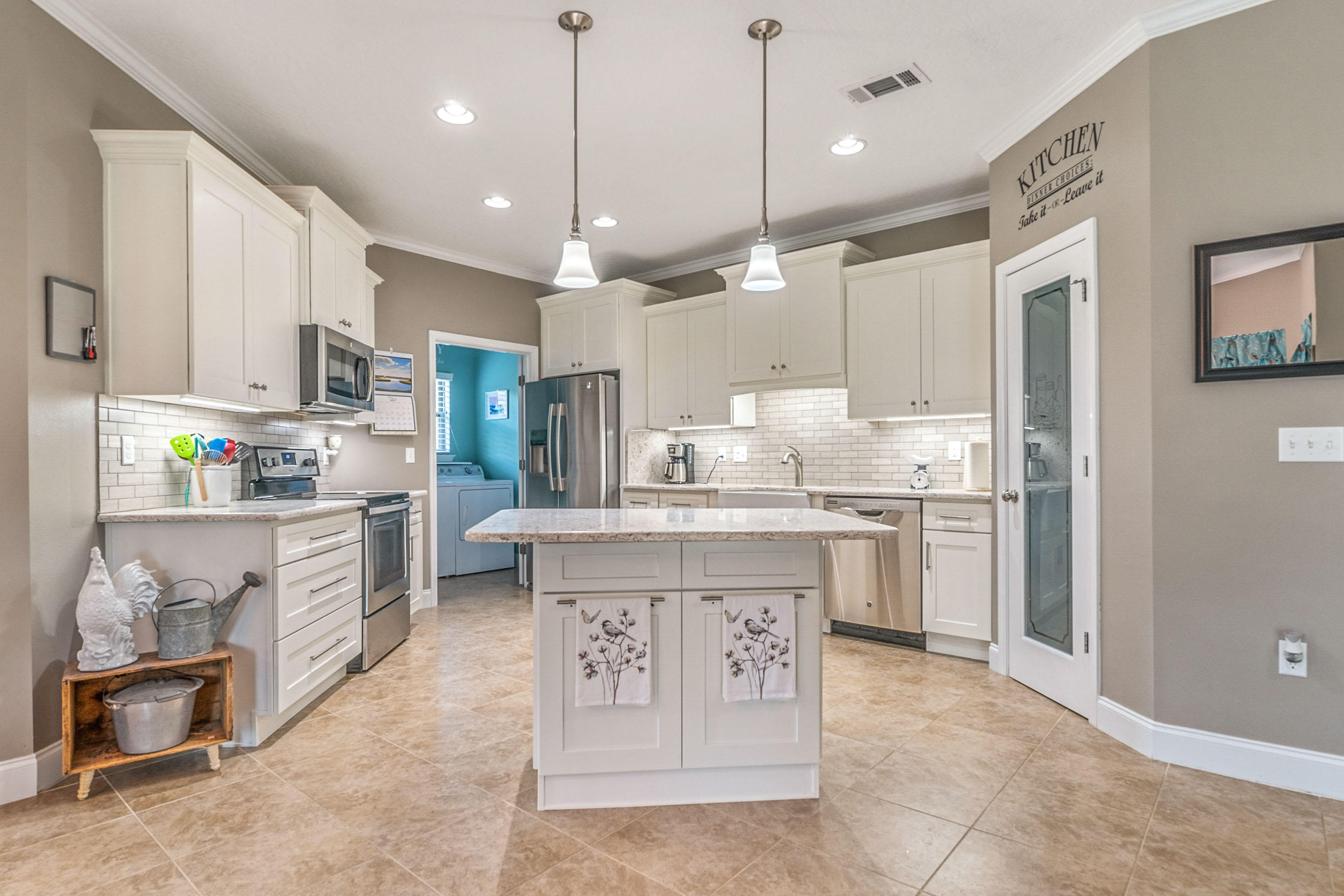 KAITLYNS PRESERVE - Residential