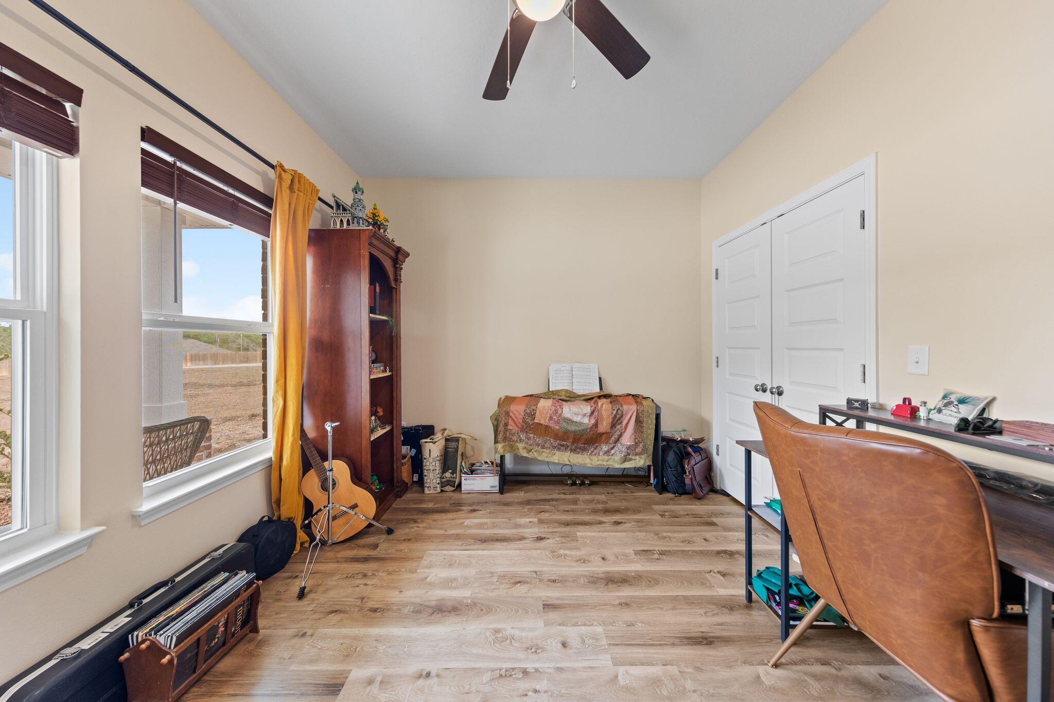 VALLEY VIEW SOUTH - Residential