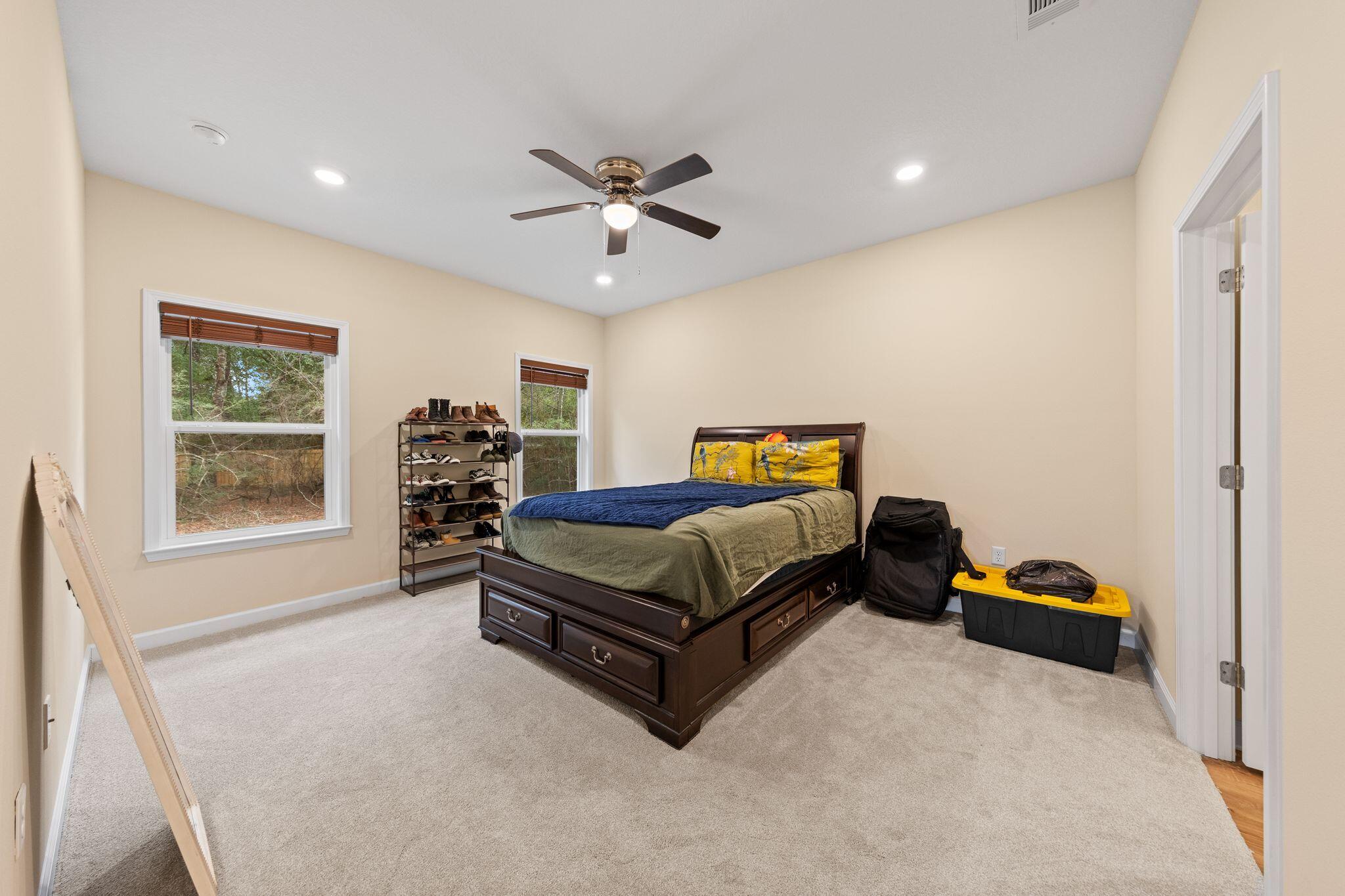 VALLEY VIEW SOUTH - Residential