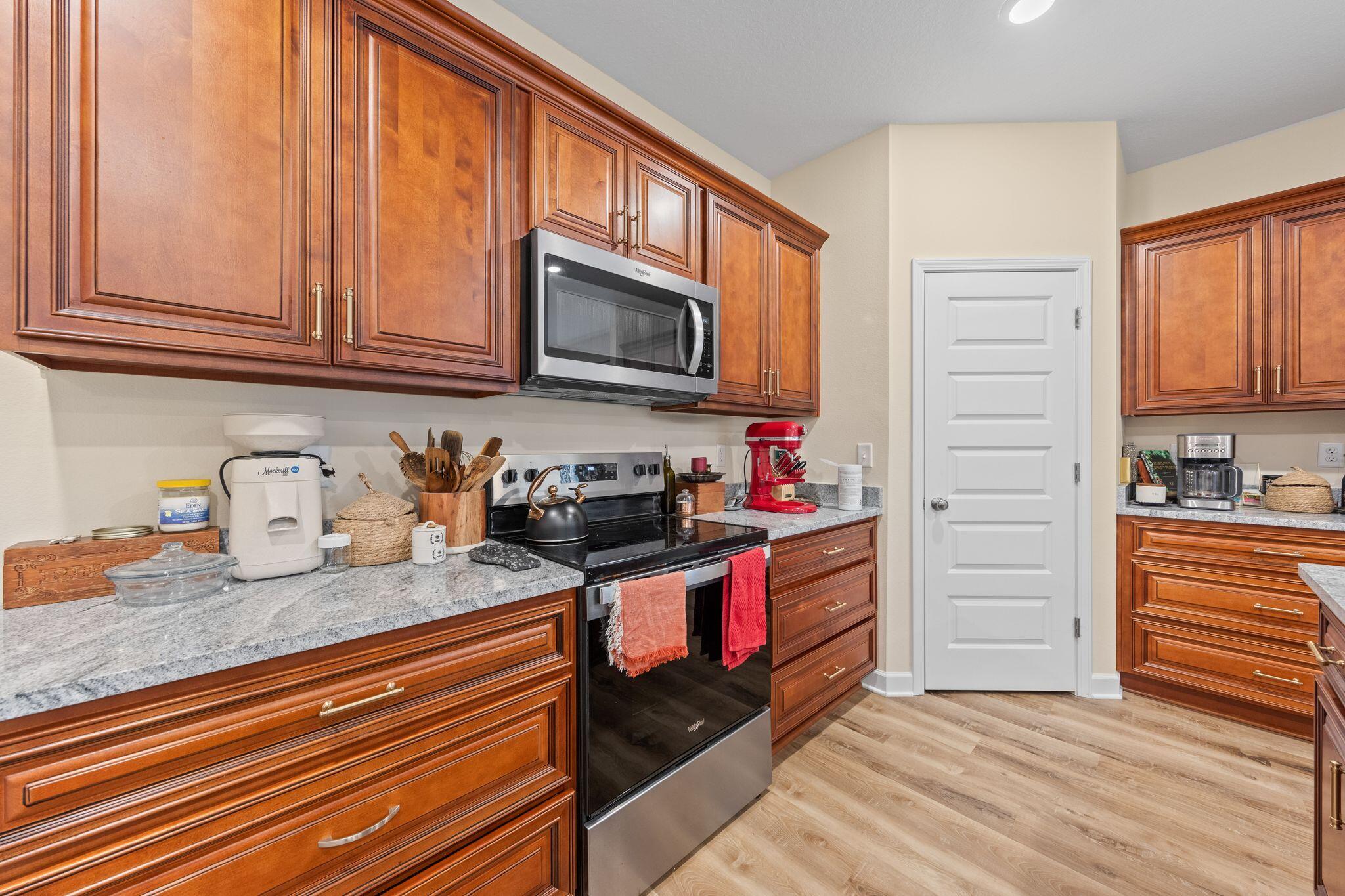 VALLEY VIEW SOUTH - Residential