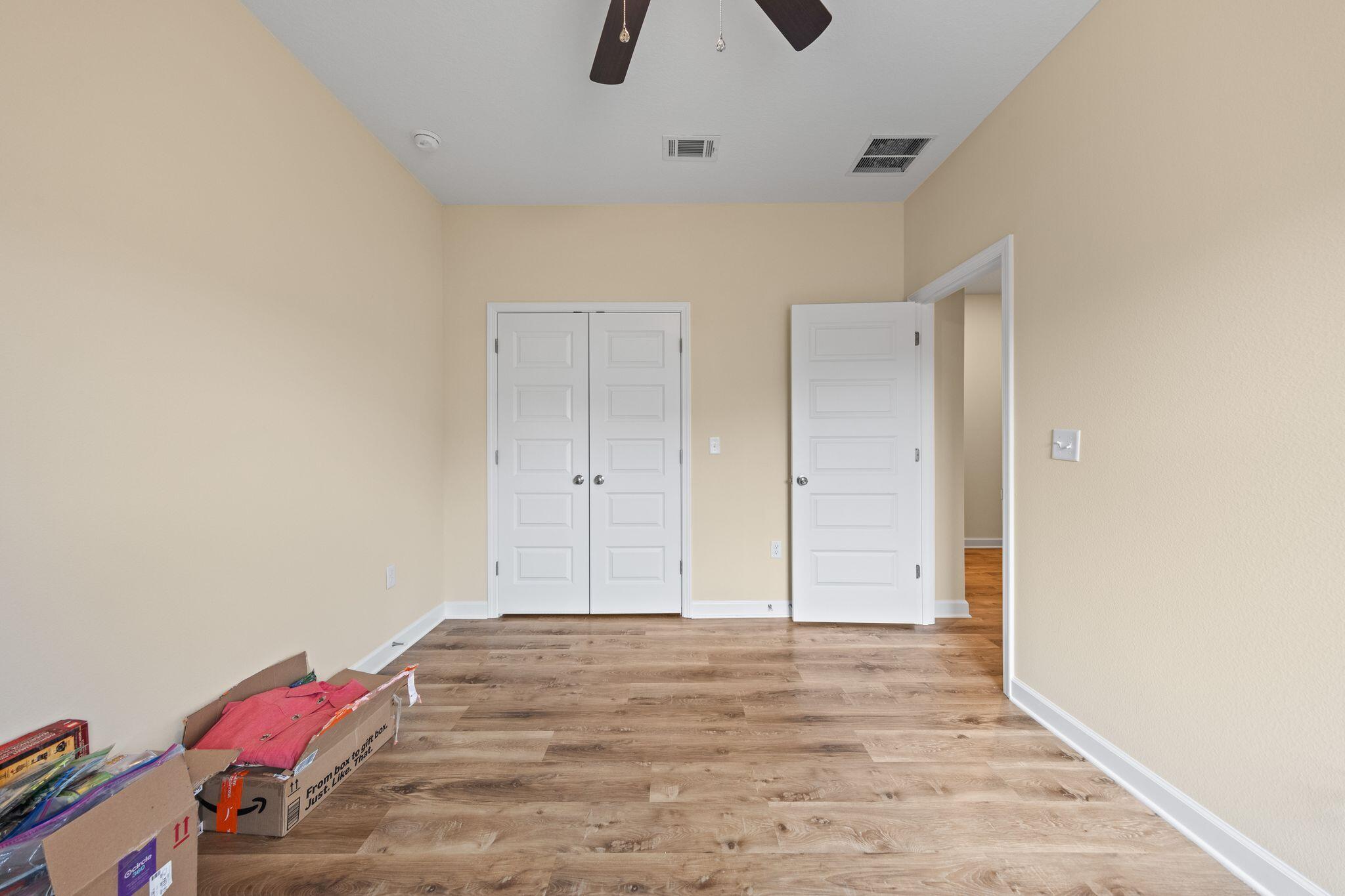 VALLEY VIEW SOUTH - Residential