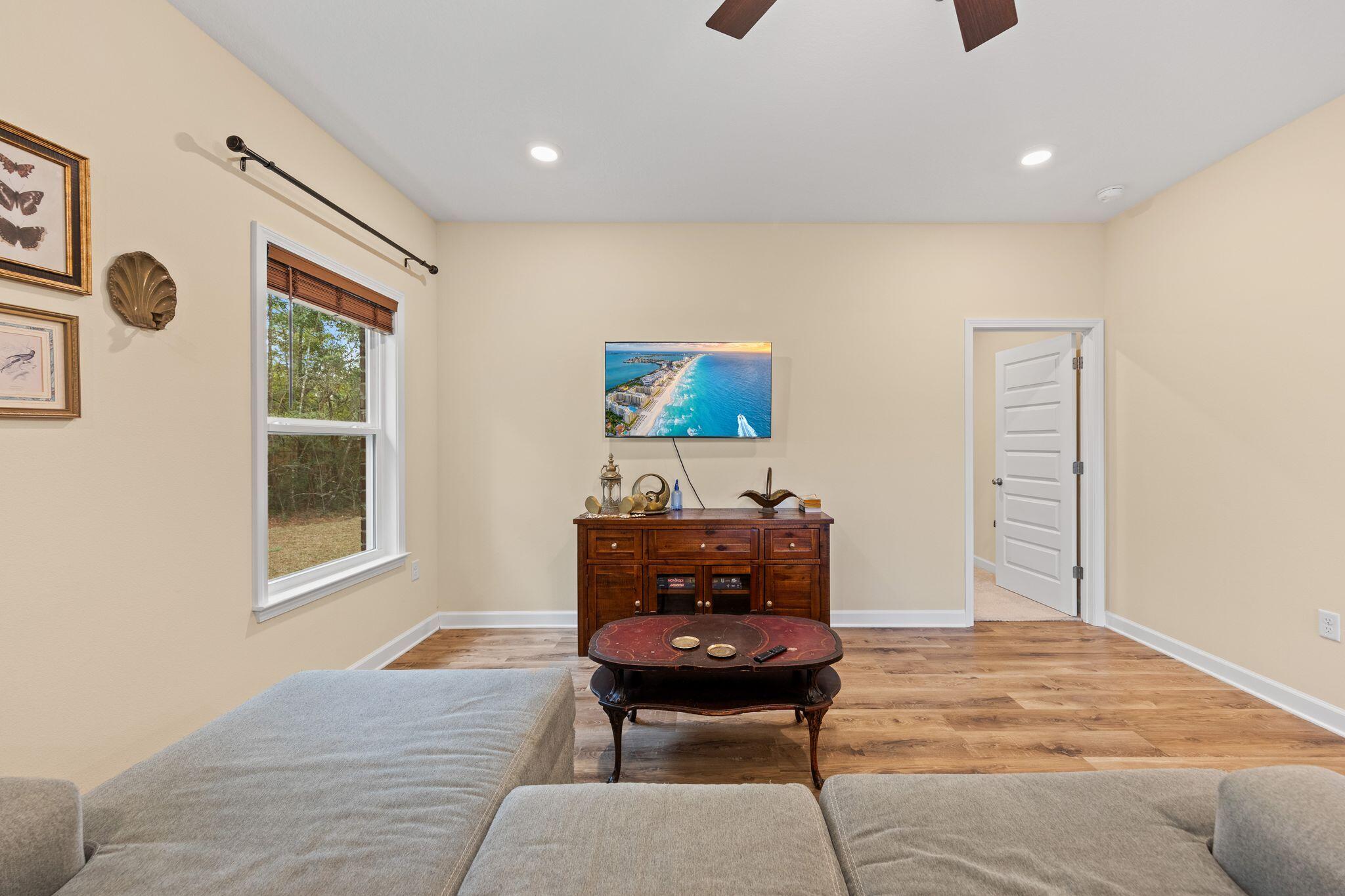 VALLEY VIEW SOUTH - Residential