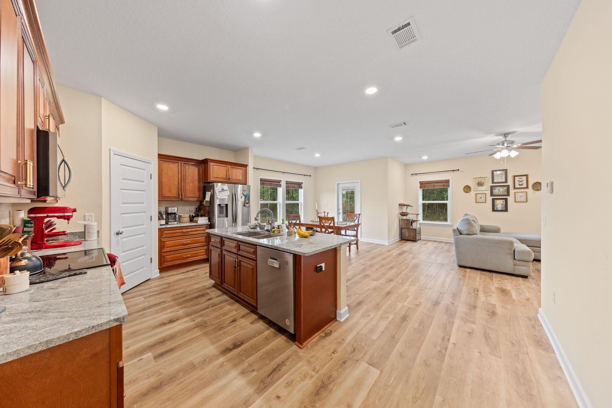 VALLEY VIEW SOUTH - Residential