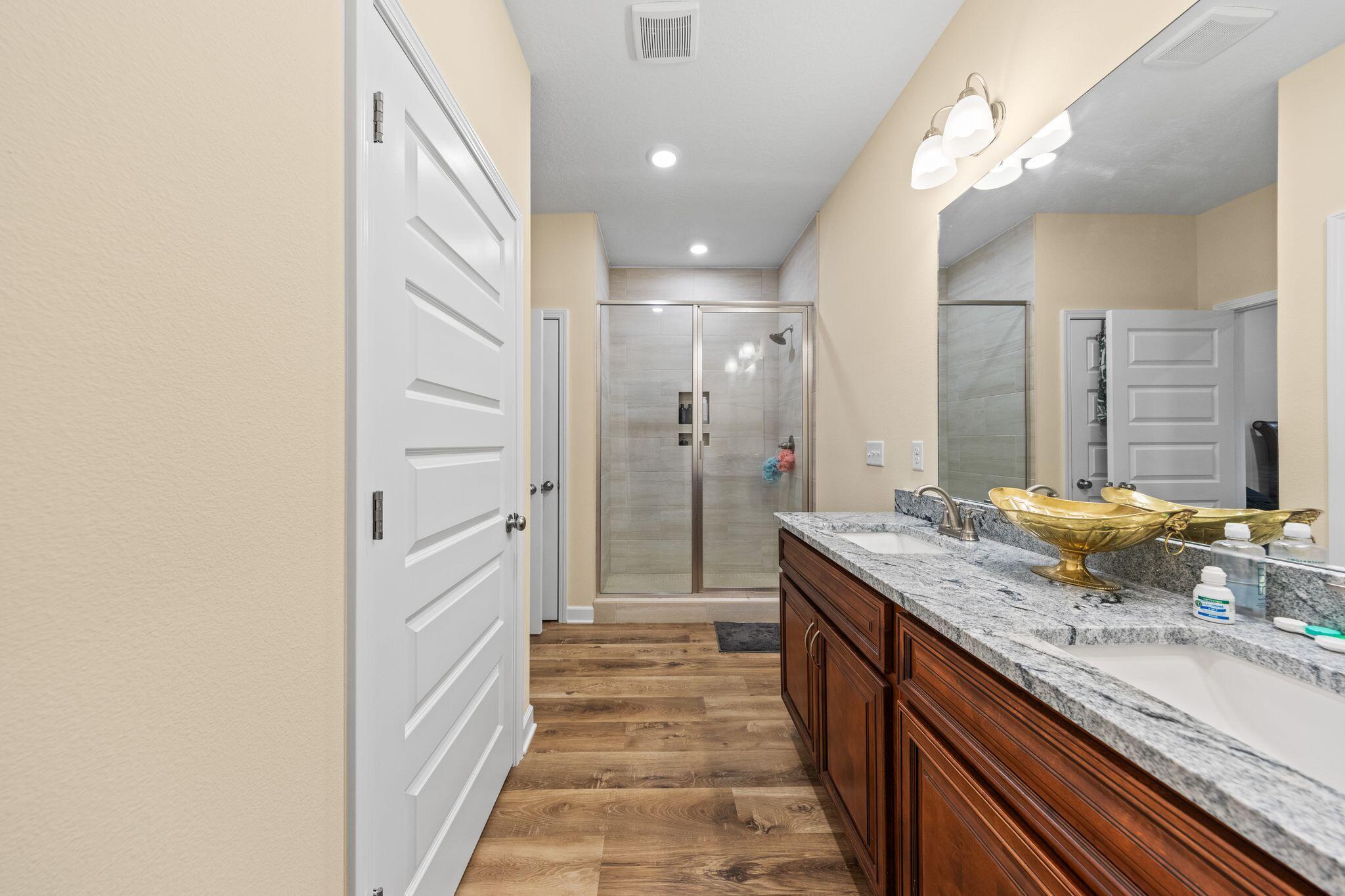 VALLEY VIEW SOUTH - Residential