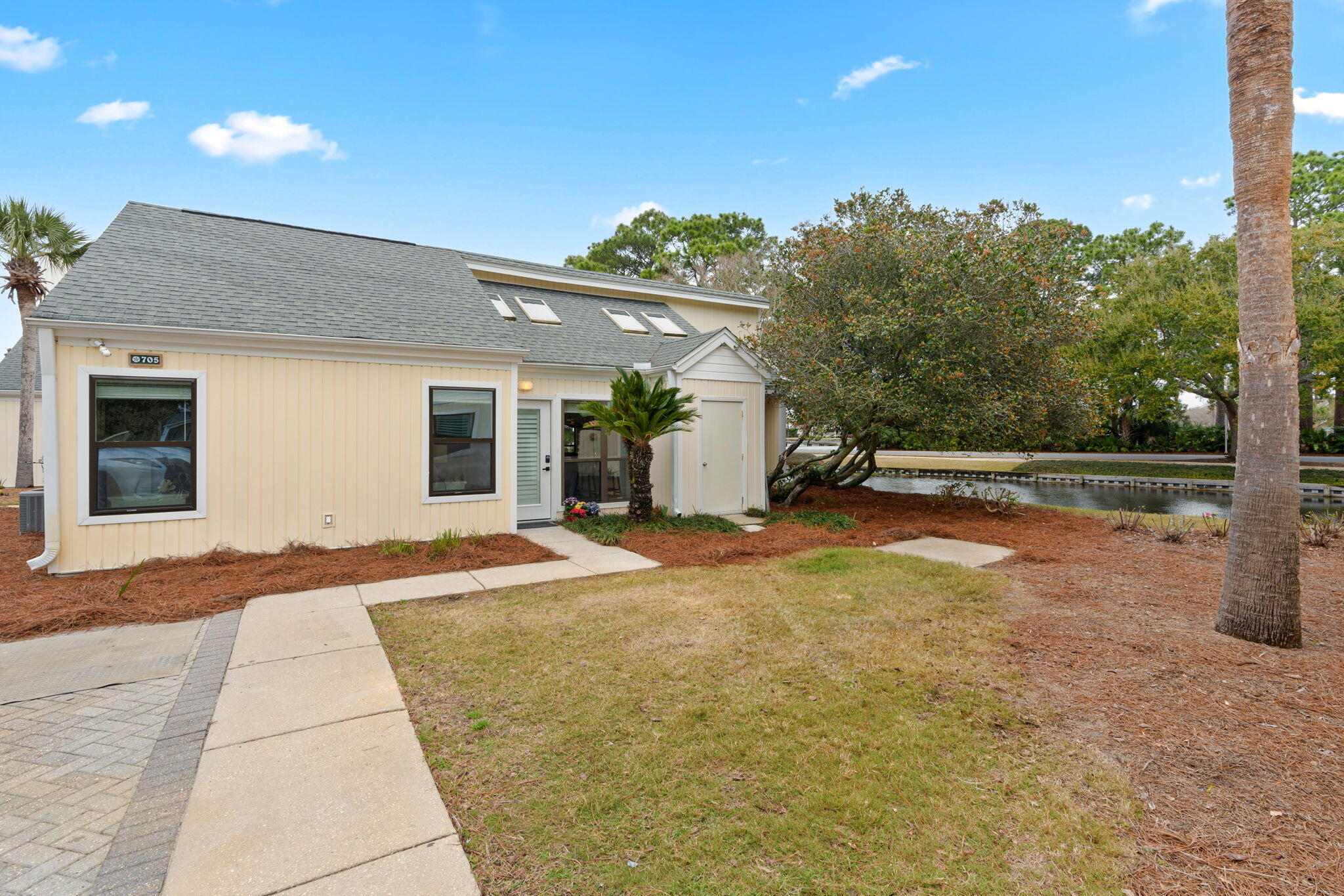 SANDPIPER VILLAGE CONDO - Residential