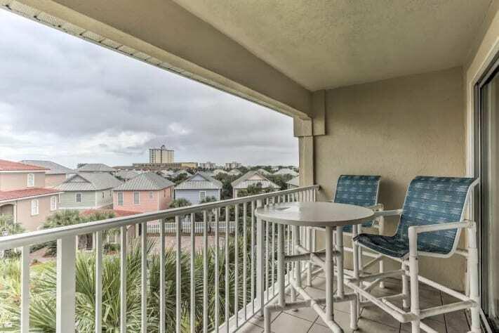 MARAVILLA CONDO 2 - Residential