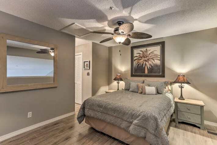 MARAVILLA CONDO 2 - Residential