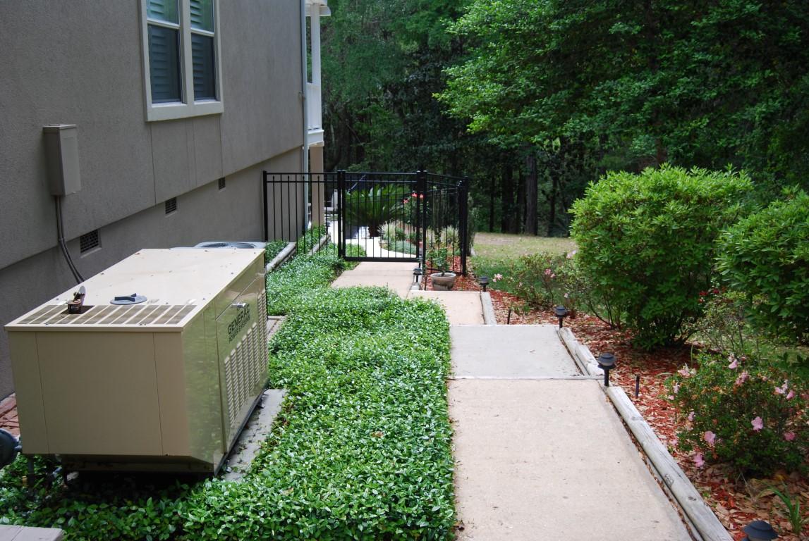 ROCKY BAYOU ESTATES 07 - Residential