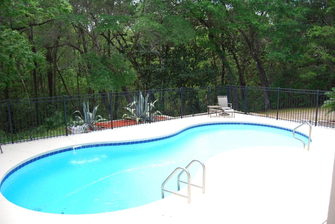 ROCKY BAYOU ESTATES 07 - Residential