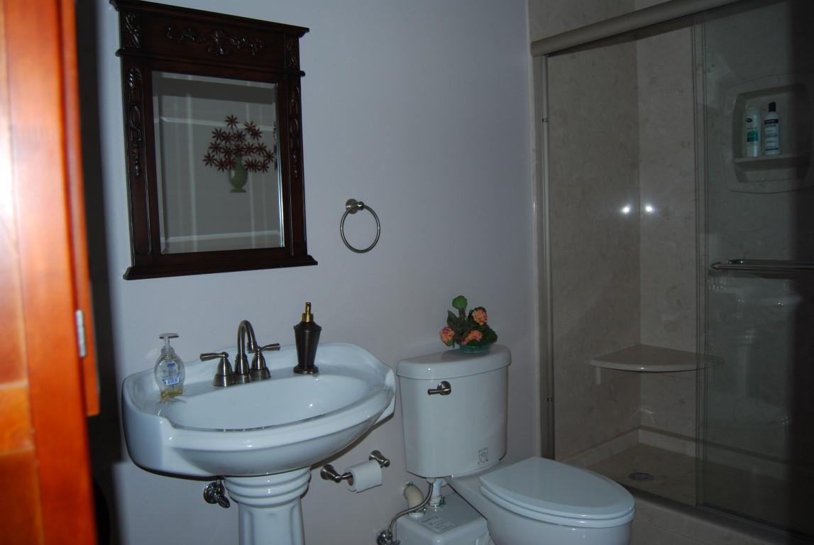 ROCKY BAYOU ESTATES 07 - Residential