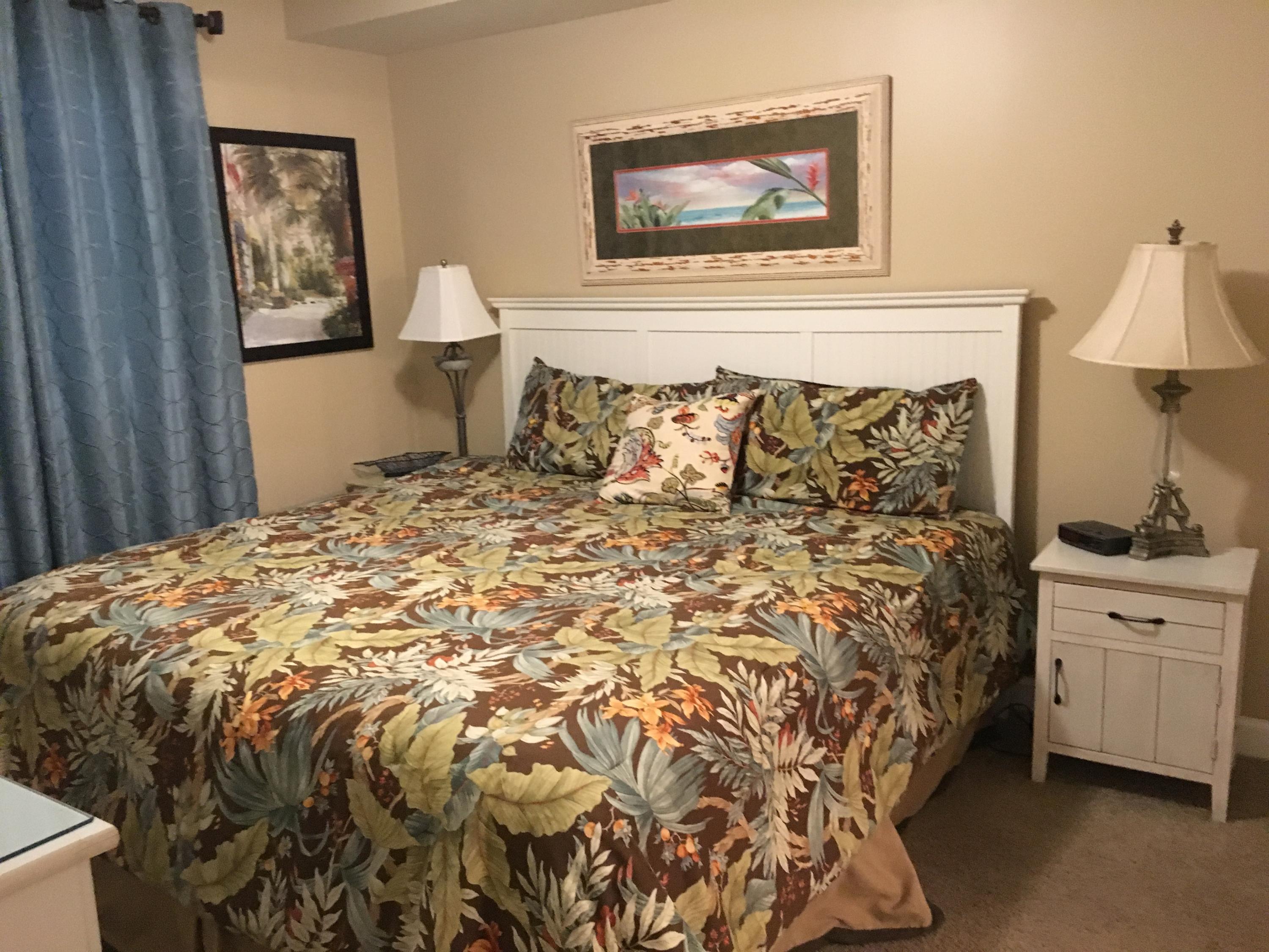 PELICAN ISLE - Residential