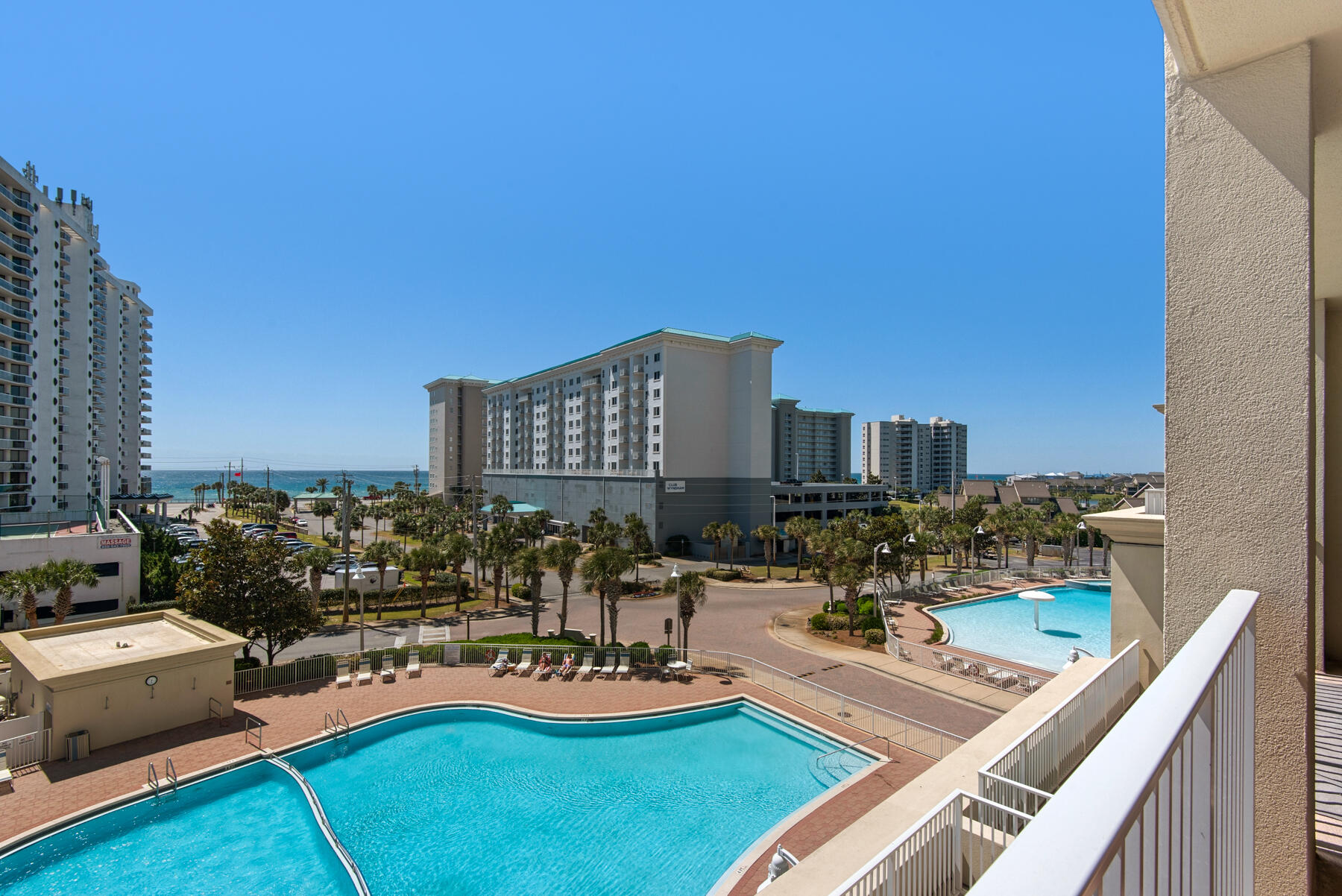 ARIEL DUNES - Residential