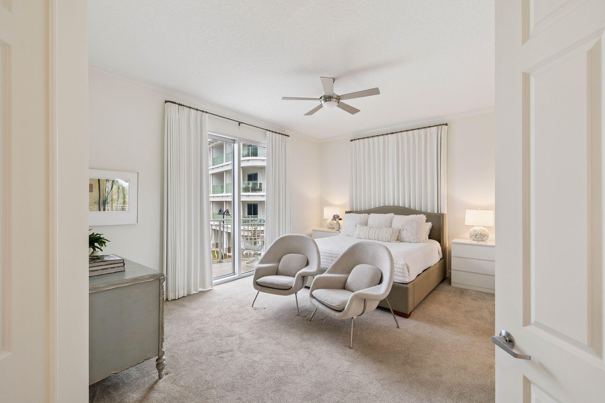 ALEXANDER AT PALM COURT - Residential
