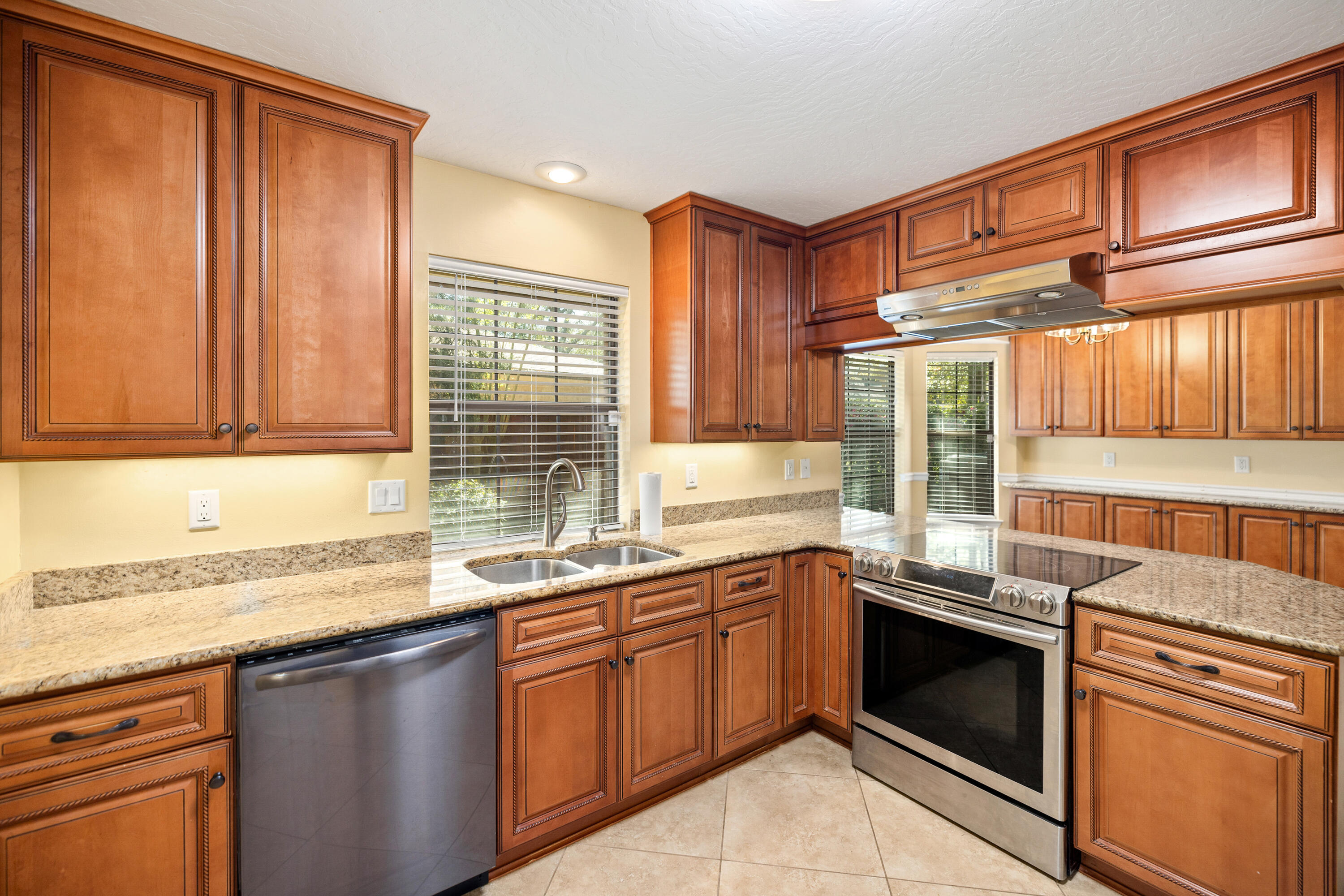 OAKLAKE - Residential