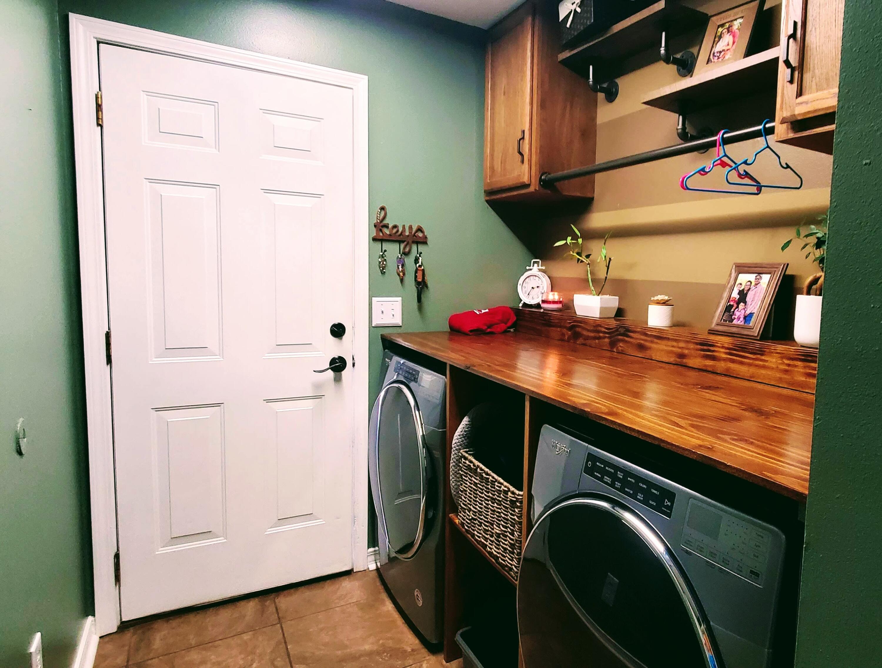 SANTA ROSA SHORES 1ST ADDN - Residential